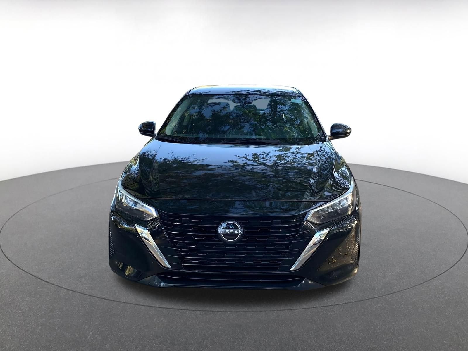 Thumbnail: 2025 Nissan Sentra - 2