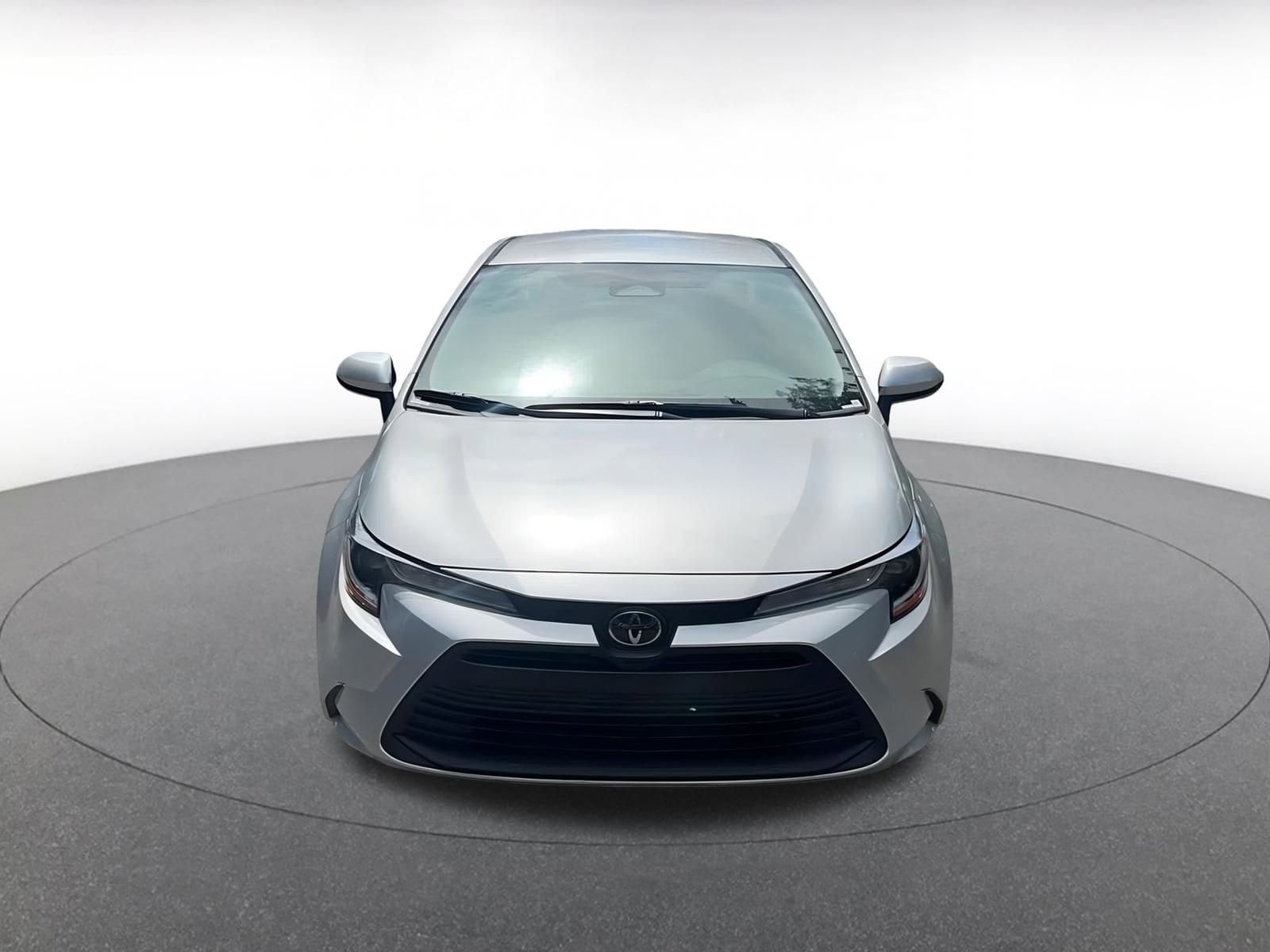 Thumbnail: 2025 Toyota Corolla - 4