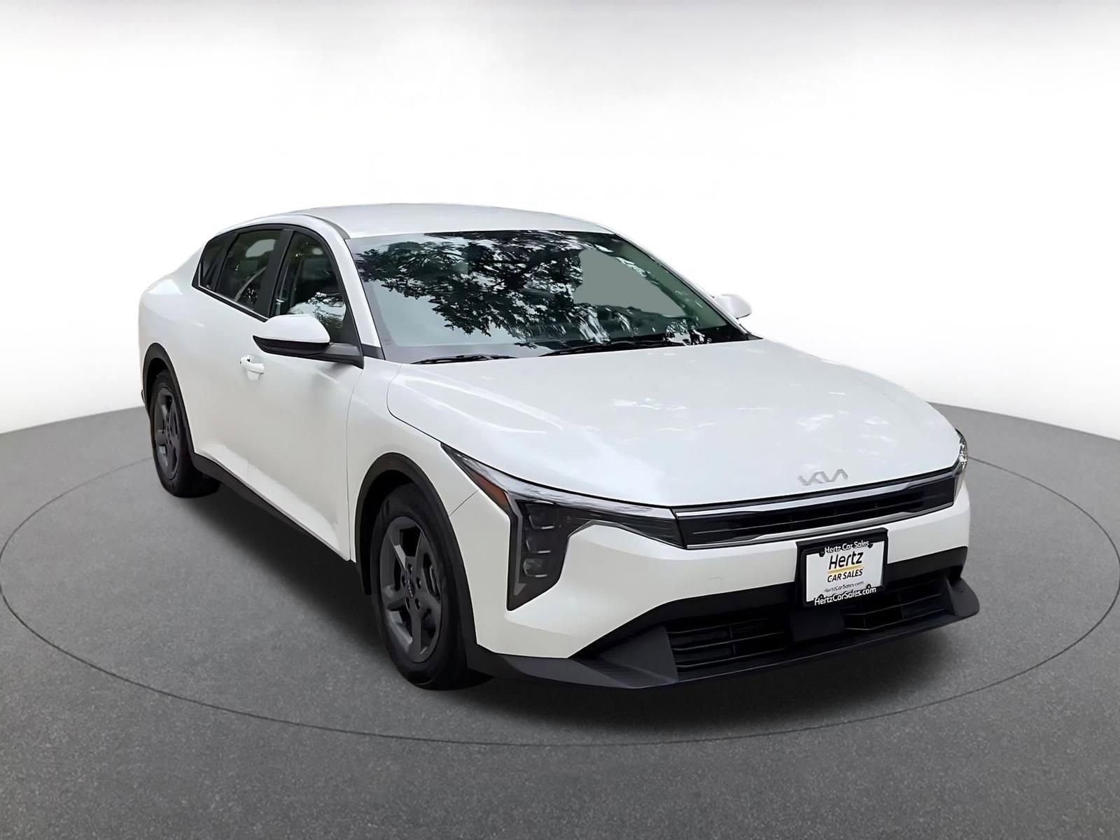 Thumbnail: 2025 Kia K4 - 3