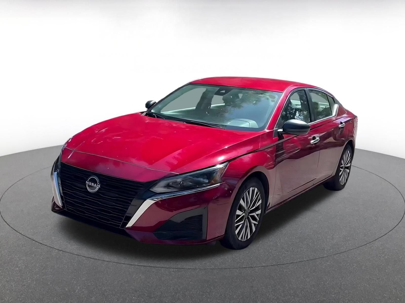 Thumbnail: 2025 Nissan Altima - 7