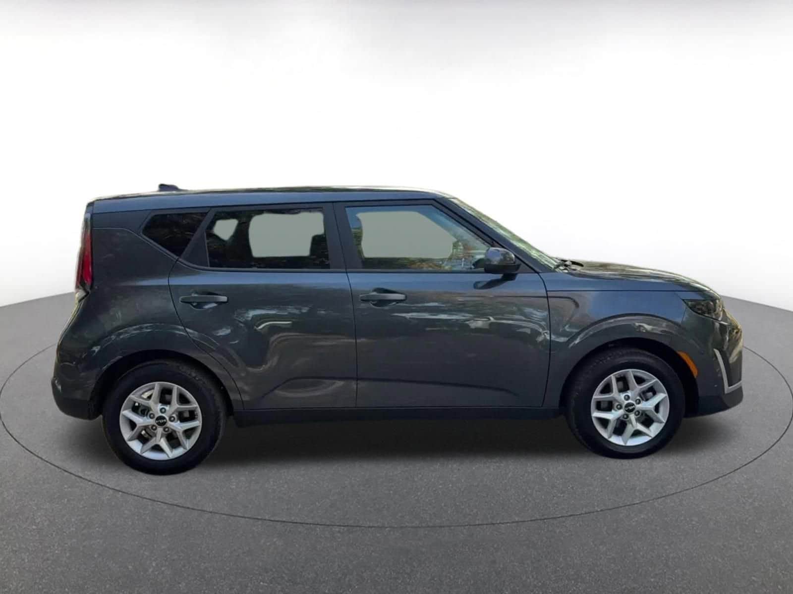 Thumbnail: 2025 Kia Soul - 16
