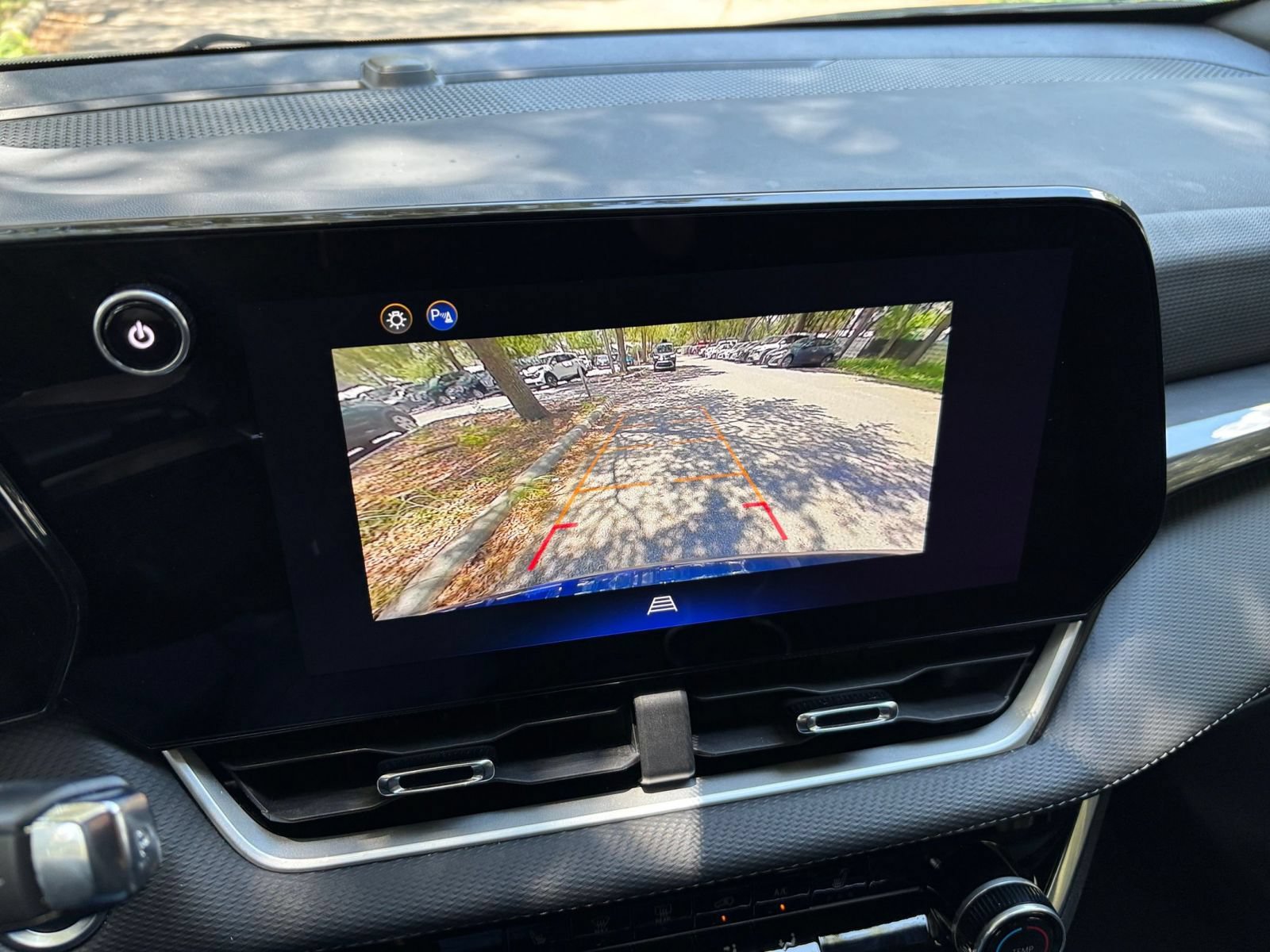 Thumbnail: 2025 Chevrolet Equinox - 24