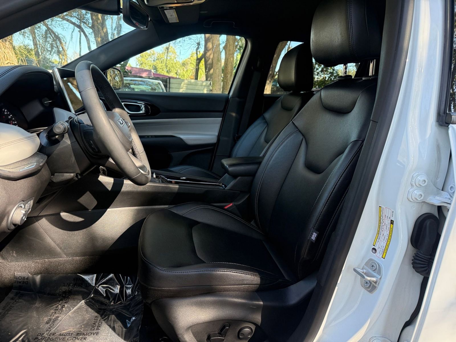 Thumbnail: 2025 Jeep Compass - 31