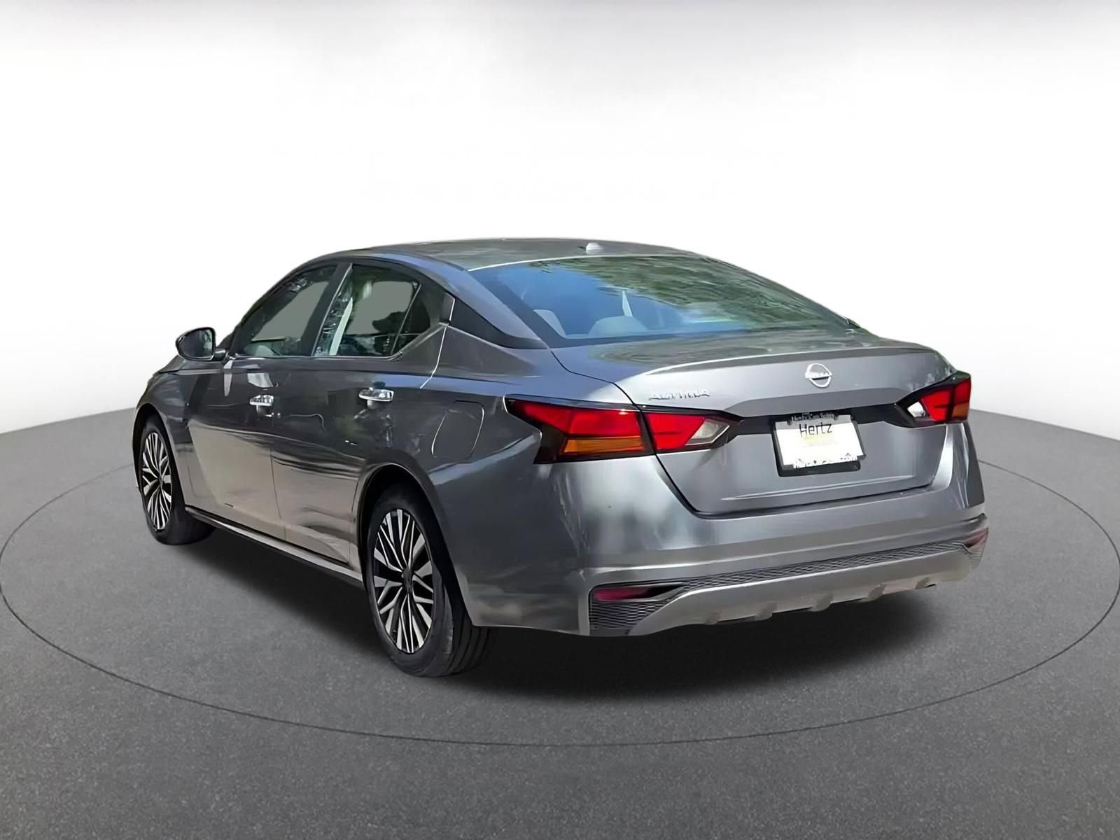 Thumbnail: 2025 Nissan Altima - 11