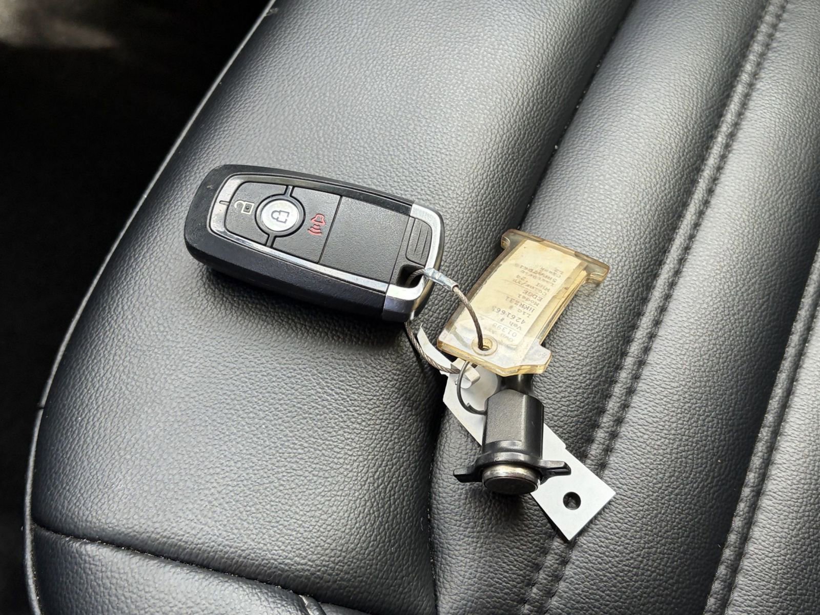 Thumbnail: 2024 Ford Edge - 21