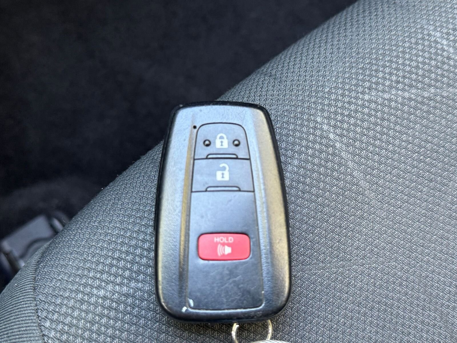 Thumbnail: 2025 Toyota RAV4 - 18