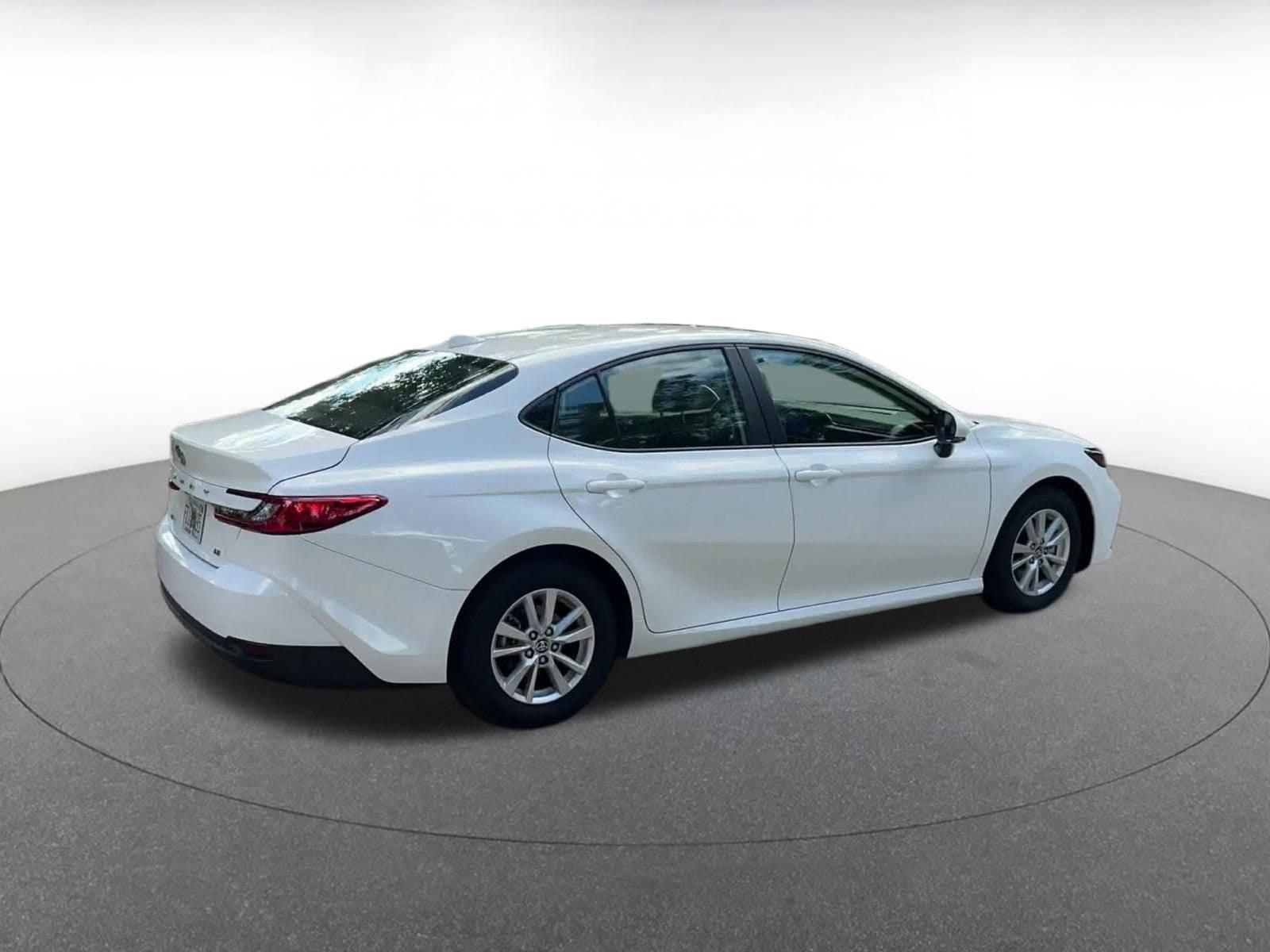 Thumbnail: 2025 Toyota Camry - 15