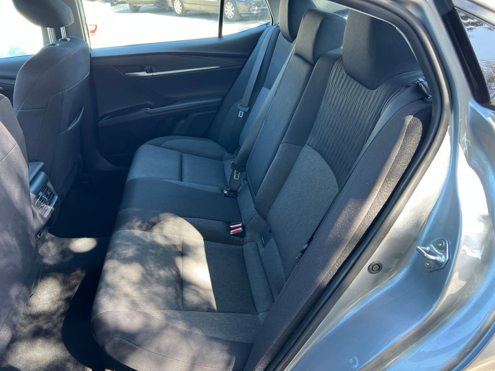 Thumbnail: 2025 Toyota Camry - 32