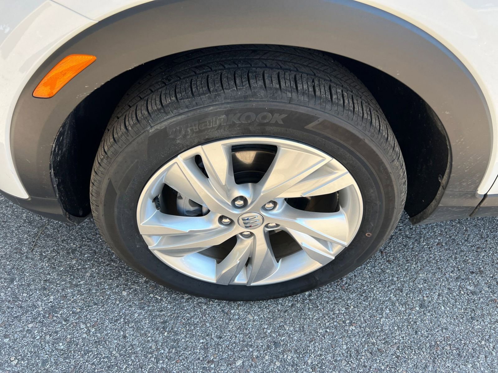 Thumbnail: 2025 Buick Encore GX - 23