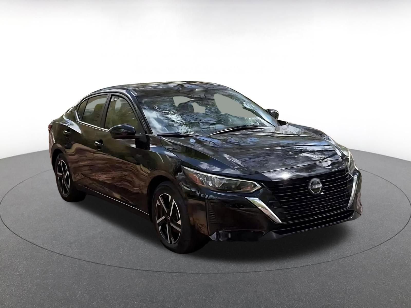 Thumbnail: 2025 Nissan Sentra - 3