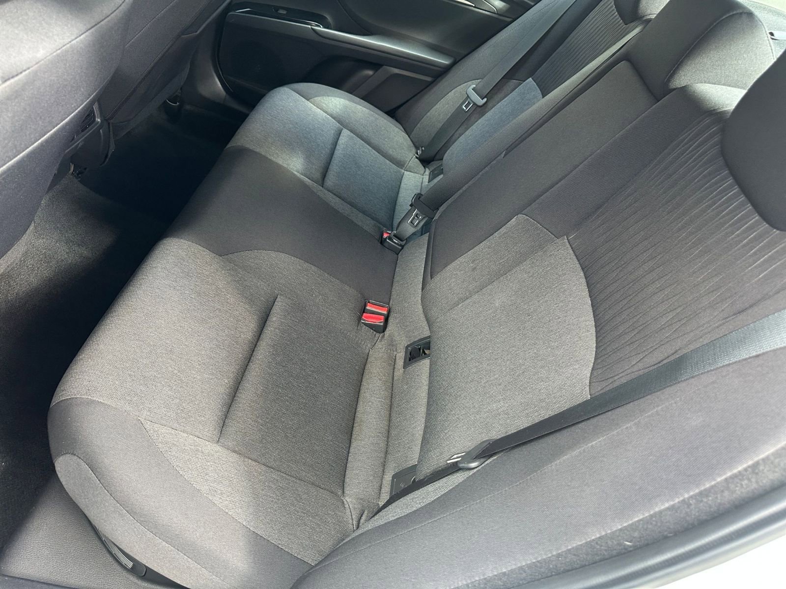 Thumbnail: 2025 Toyota Camry - 33