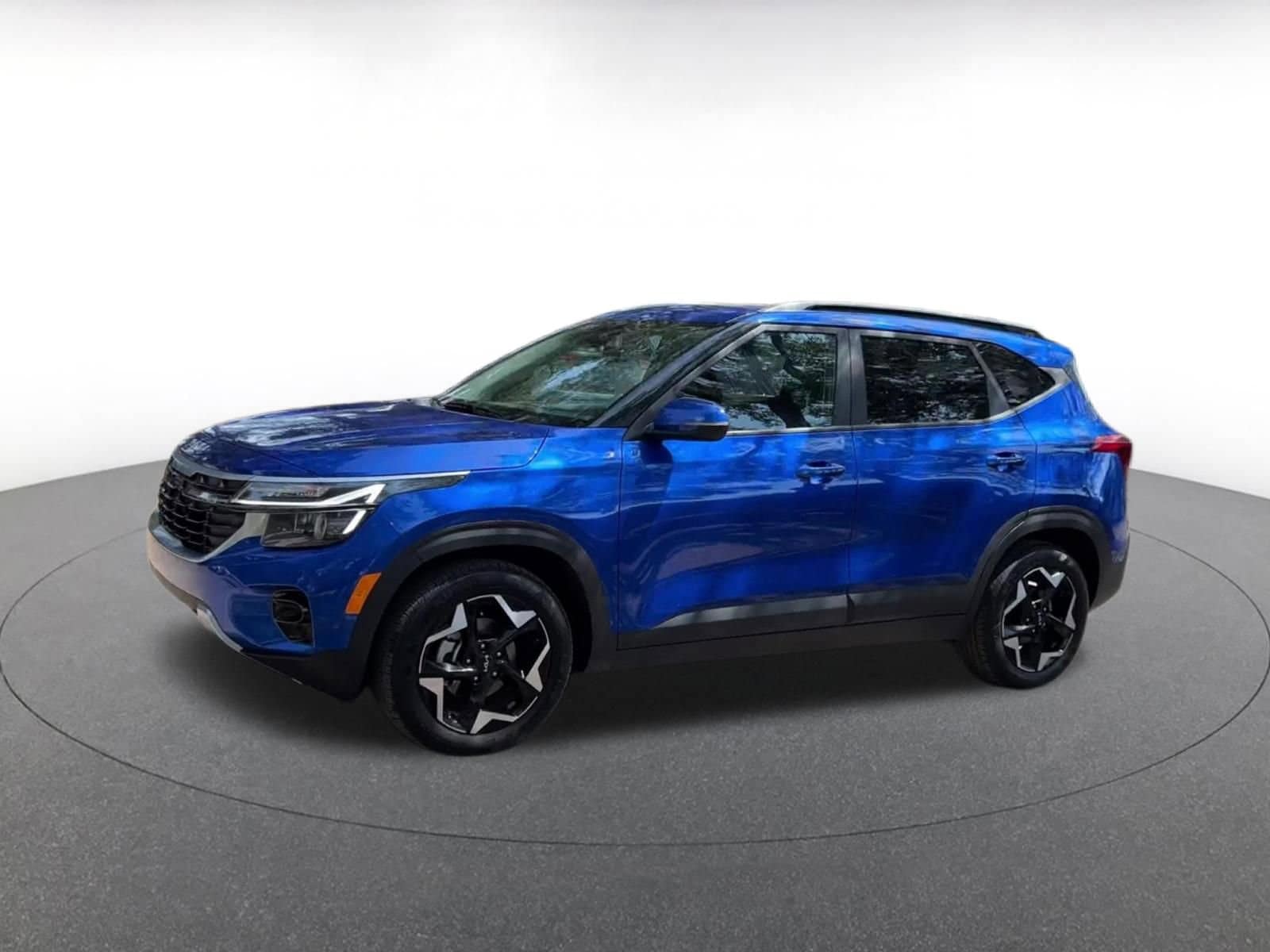 Thumbnail: 2025 Kia Seltos - 8