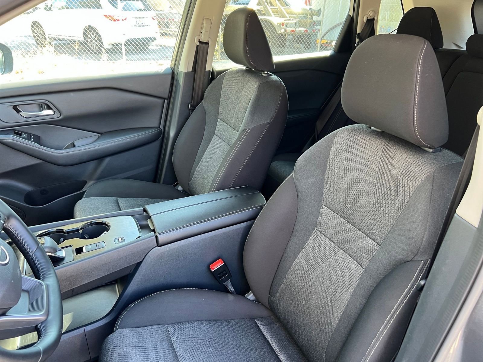 Thumbnail: 2025 Nissan Rogue - 33