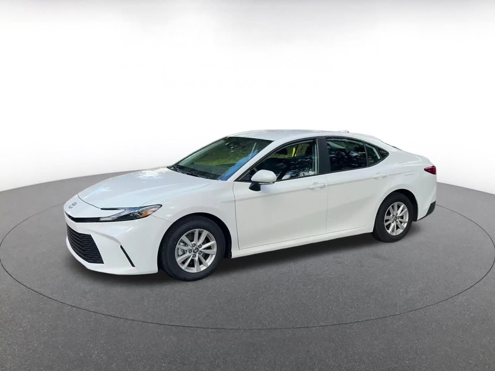 Thumbnail: 2025 Toyota Camry - 8