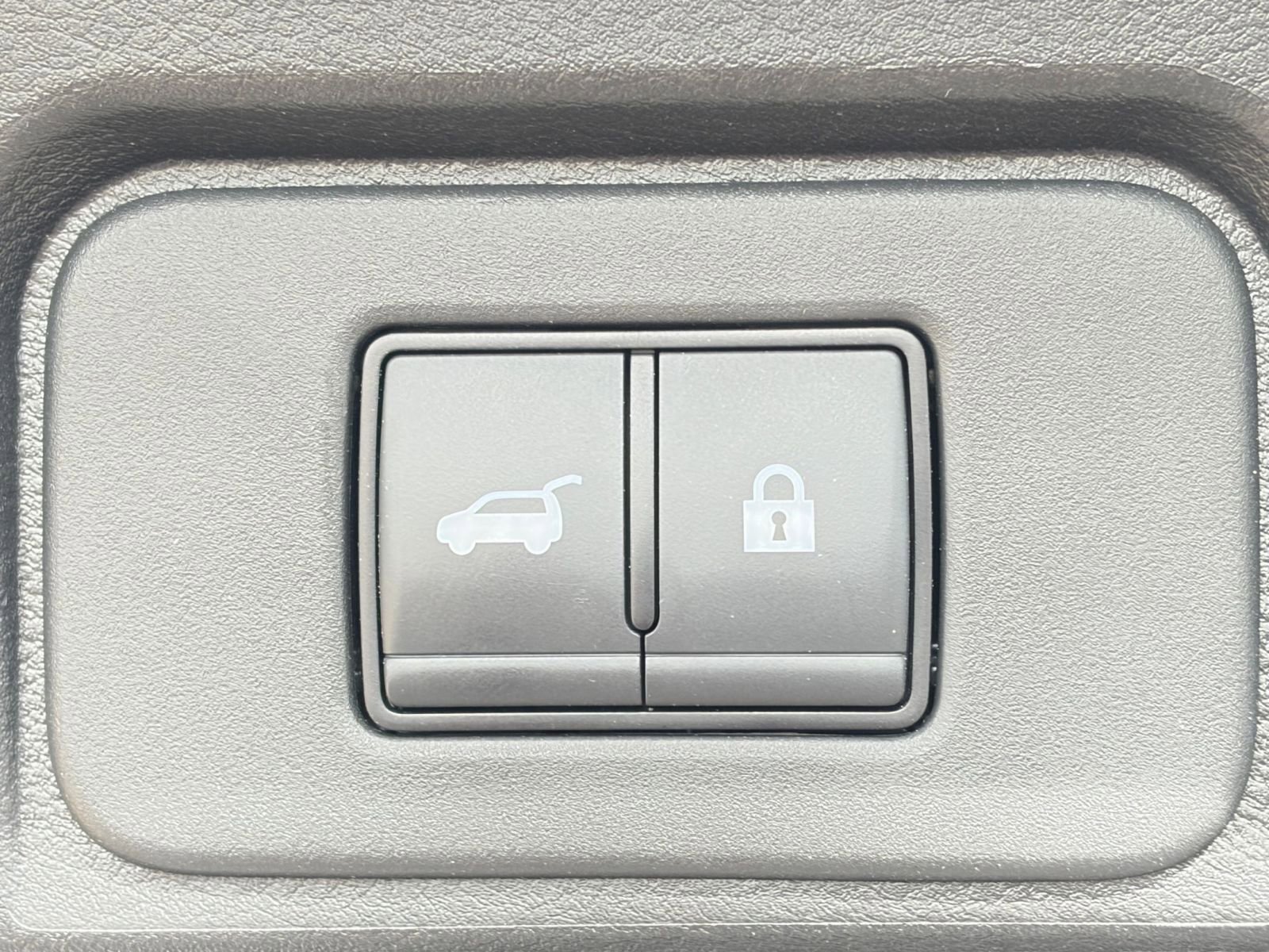 Thumbnail: 2025 Nissan Rogue - 21