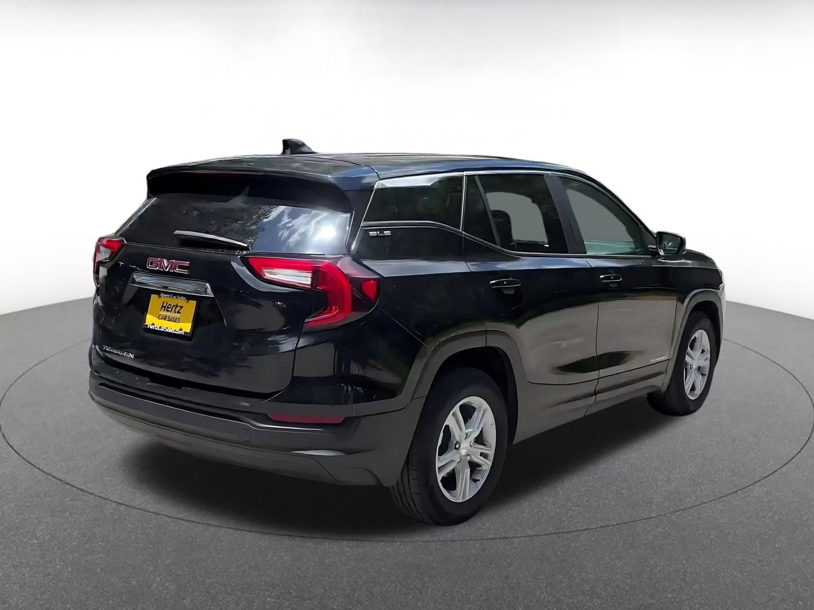 Thumbnail: 2024 GMC Terrain - 16