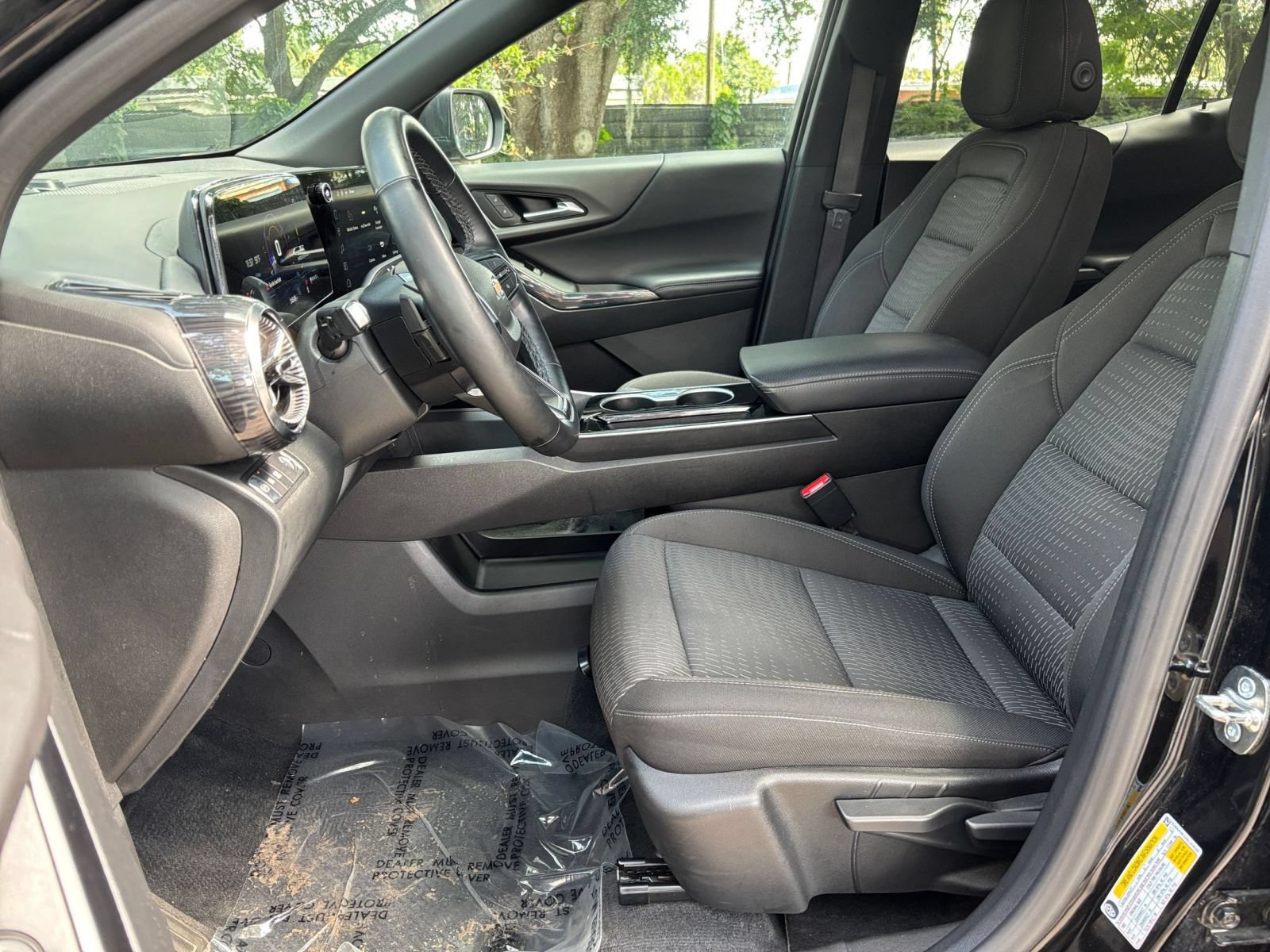 Thumbnail: 2025 Chevrolet Equinox - 22