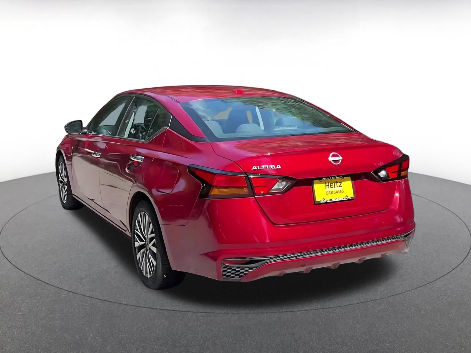Thumbnail: 2025 Nissan Altima - 11