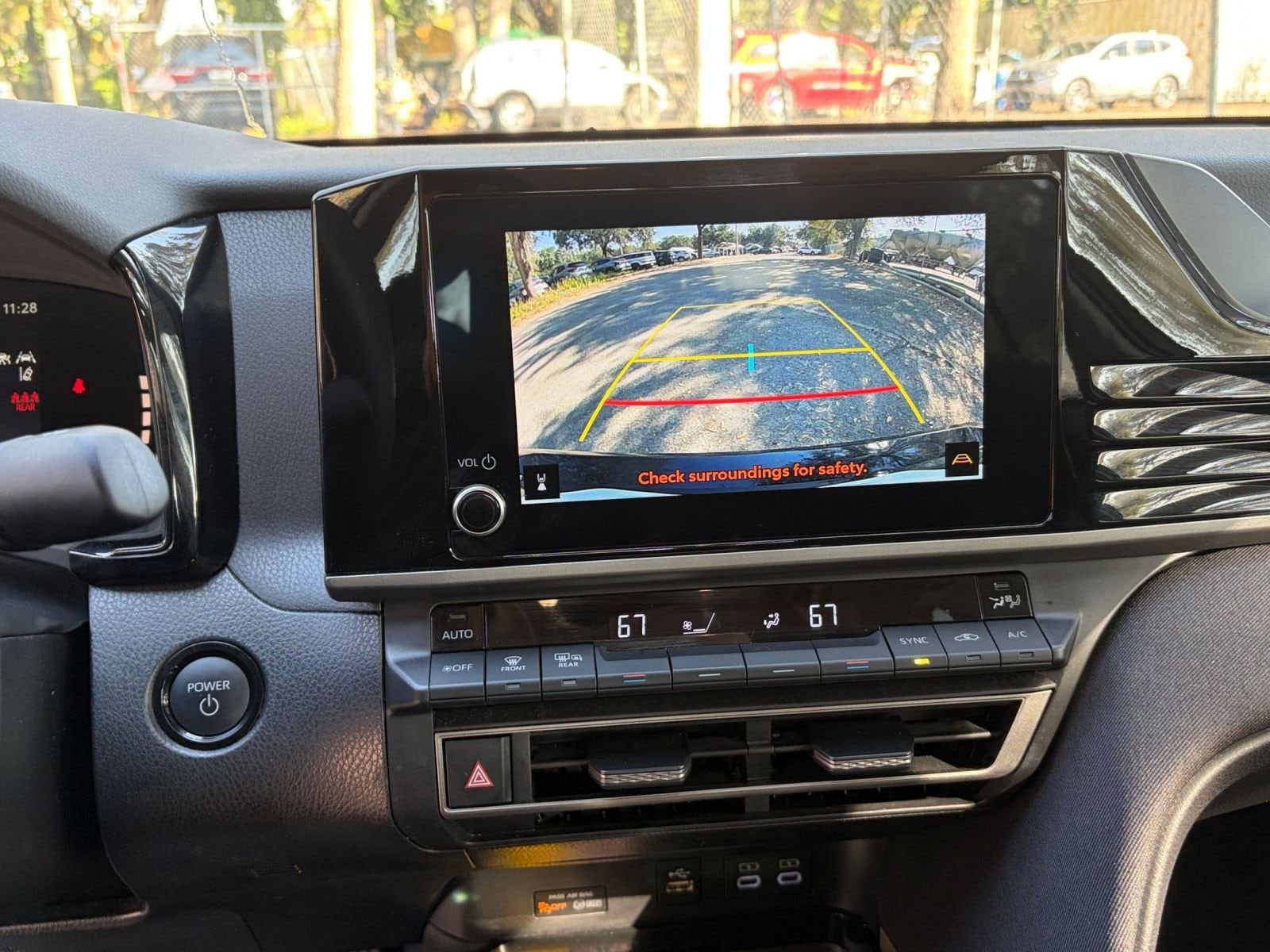 Thumbnail: 2025 Toyota Camry - 17