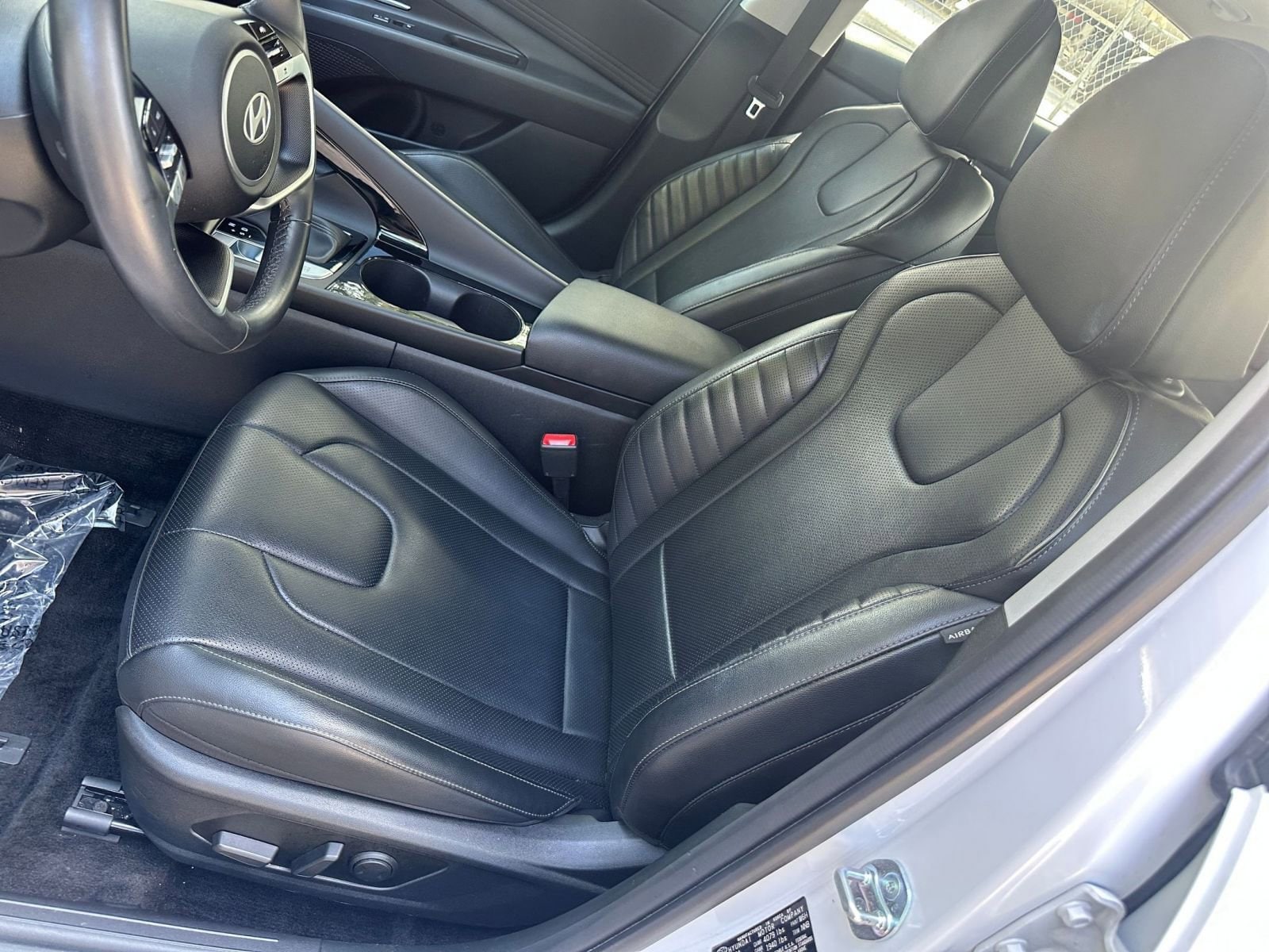 Thumbnail: 2025 Hyundai Elantra - 30