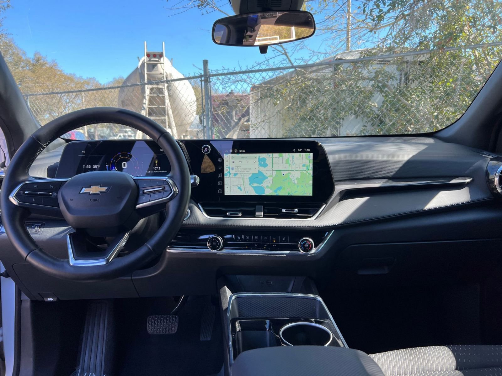 Thumbnail: 2025 Chevrolet Equinox - 30