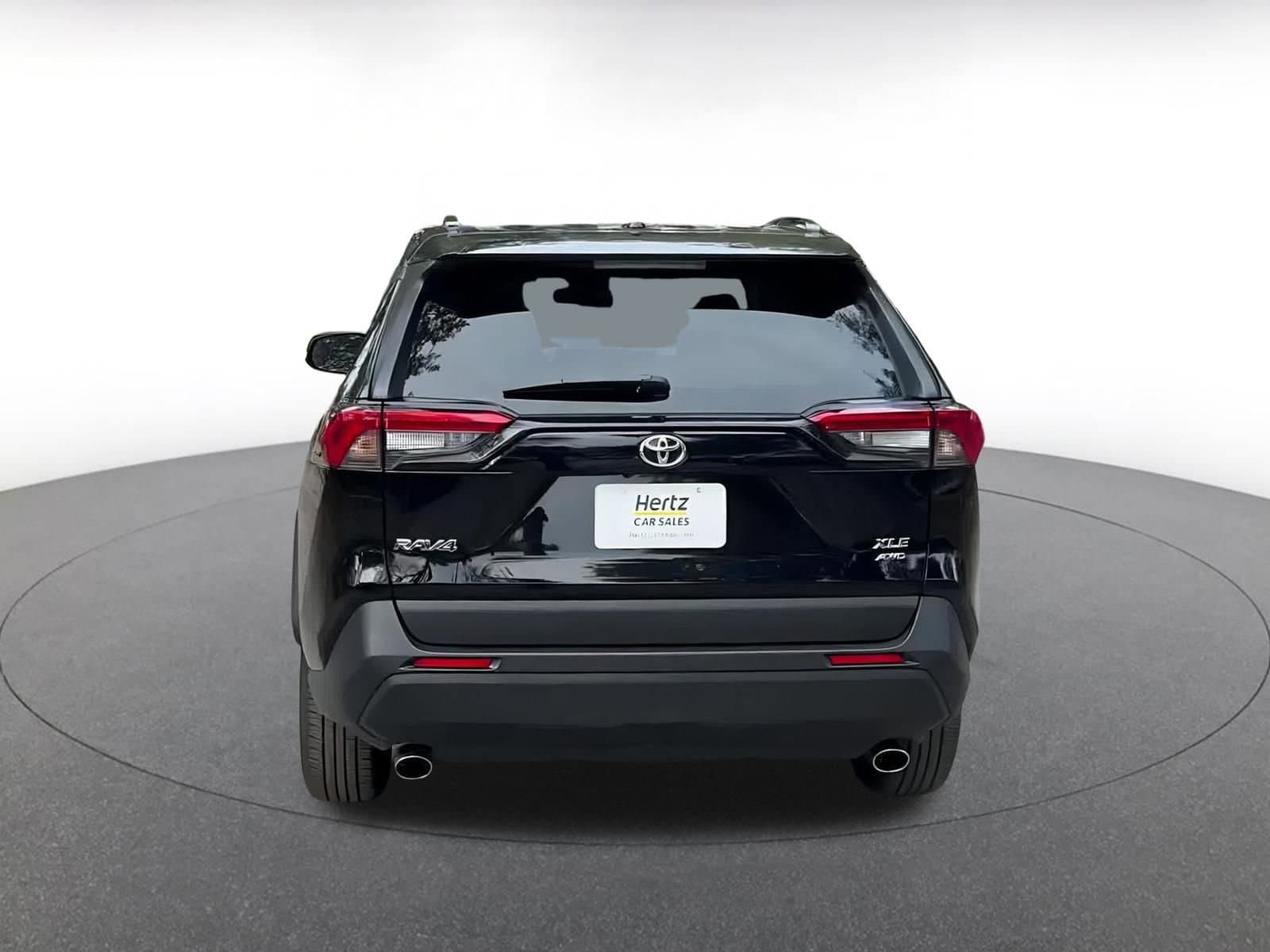 Thumbnail: 2025 Toyota RAV4 - 12