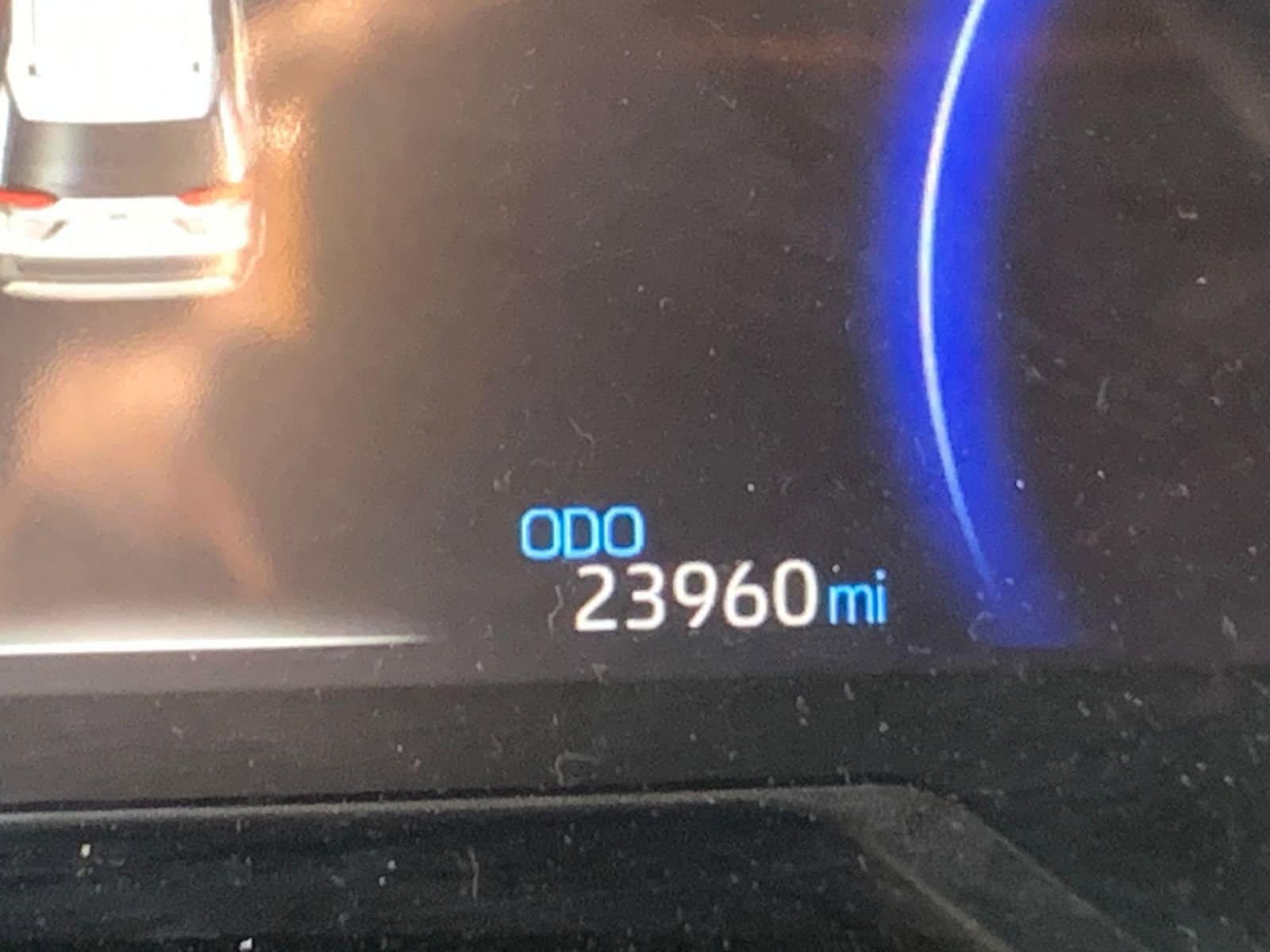 Thumbnail: 2025 Toyota RAV4 - 9