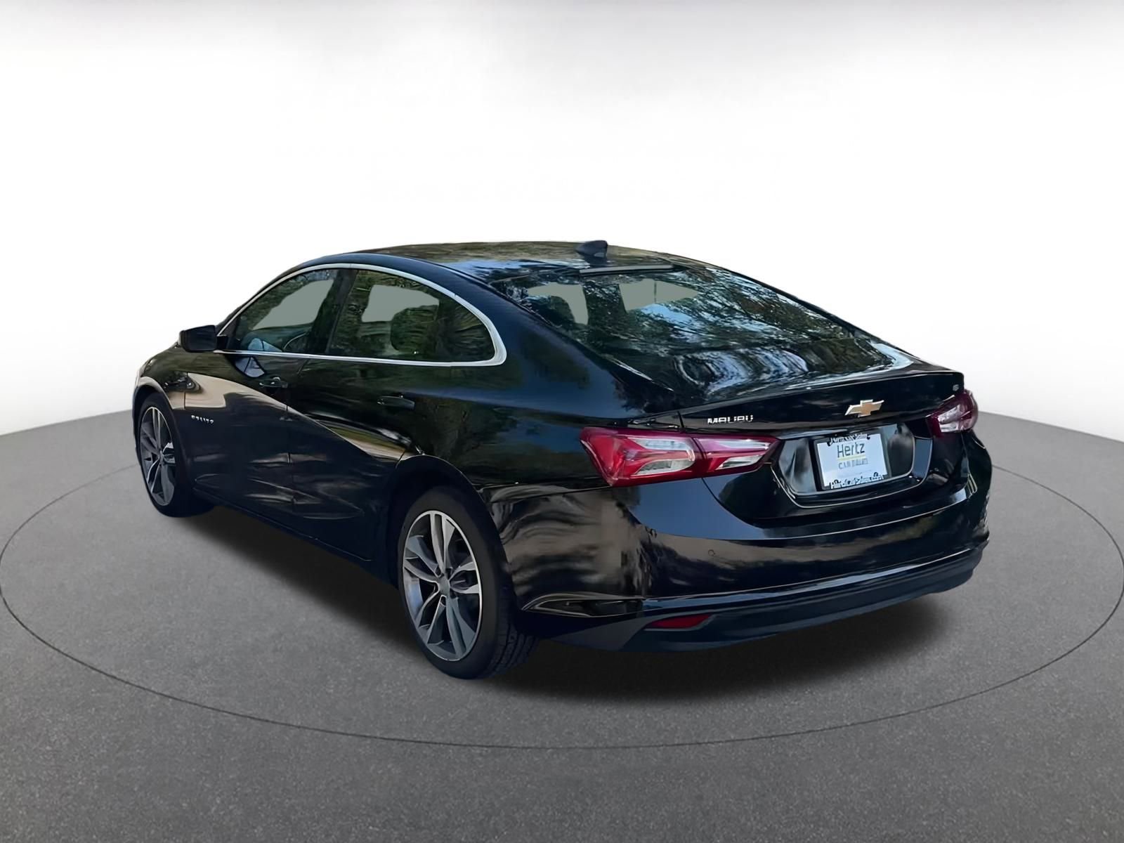 Thumbnail: 2024 Chevrolet Malibu - 11