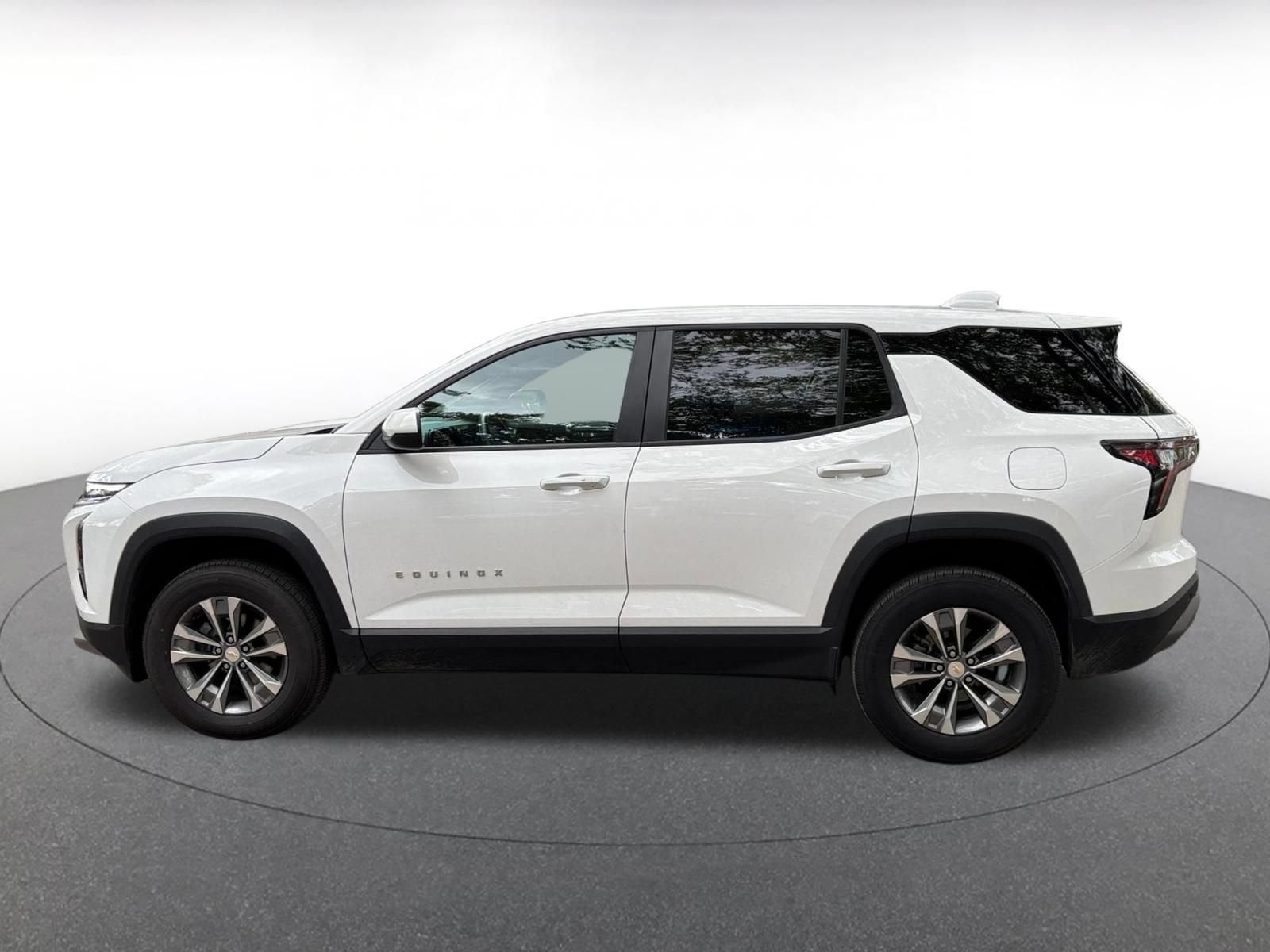 Thumbnail: 2025 Chevrolet Equinox - 8