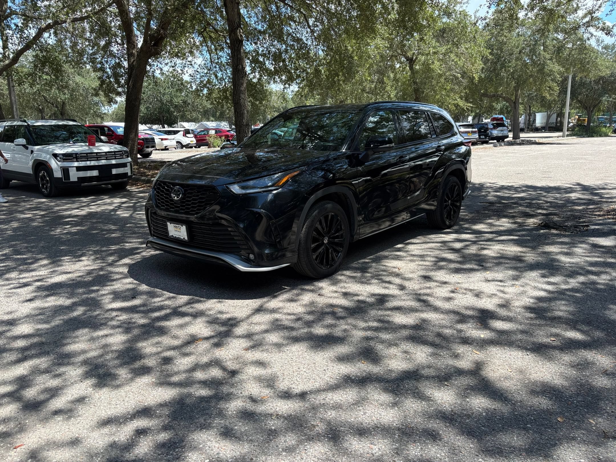 Thumbnail: 2025 Toyota Highlander - 10
