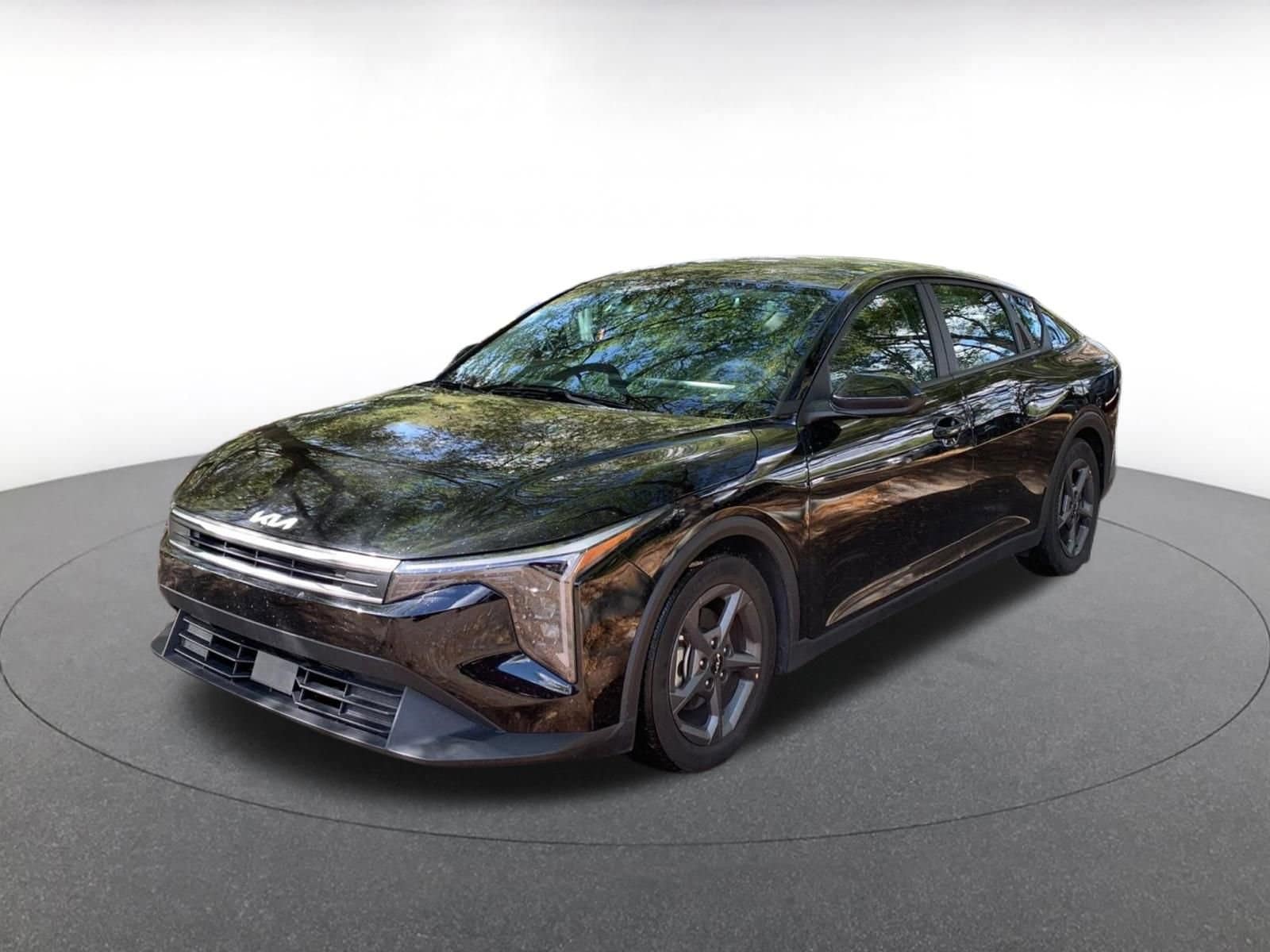 Thumbnail: 2025 Kia K4 - 3