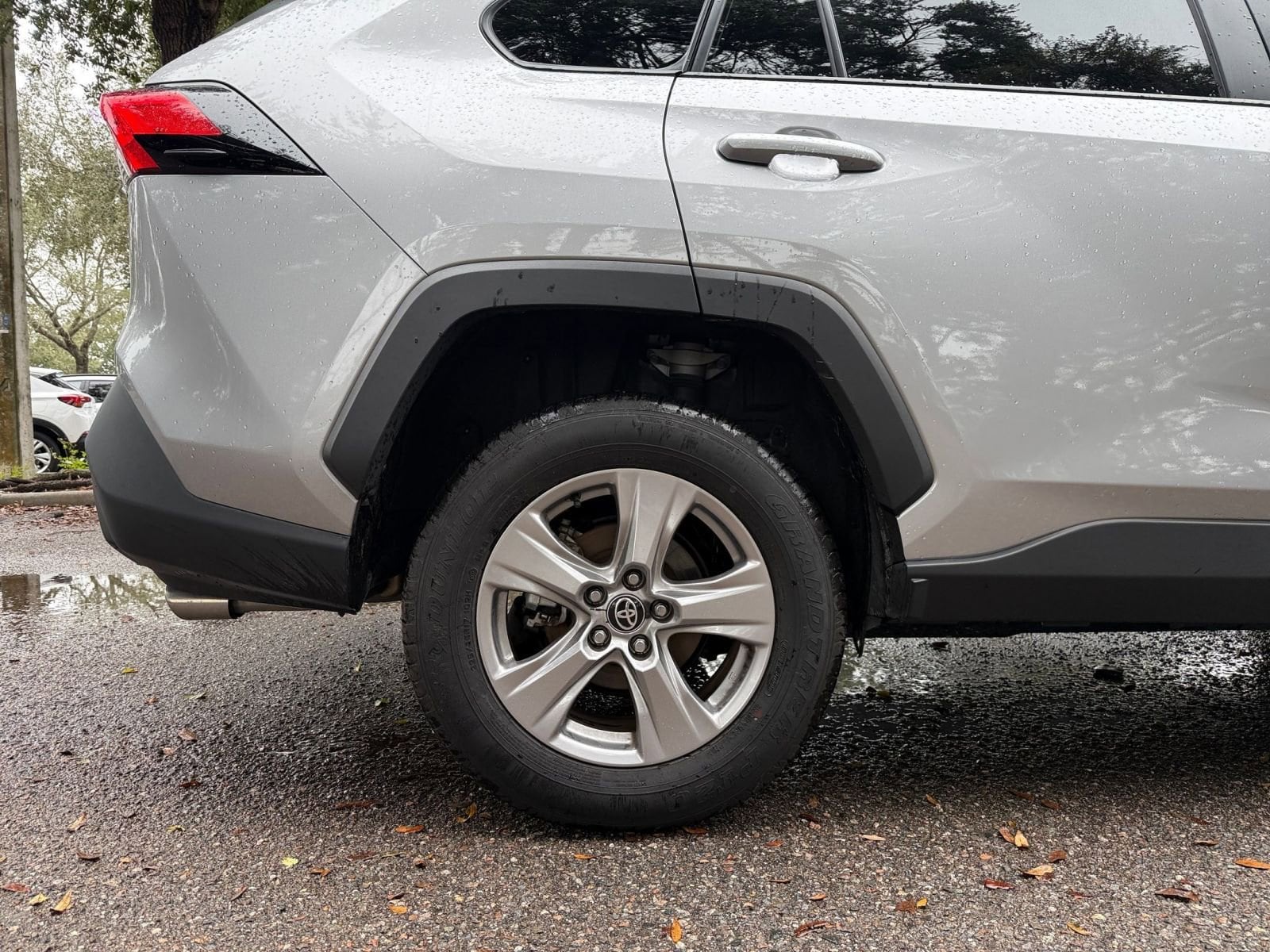 Thumbnail: 2025 Toyota RAV4 - 23