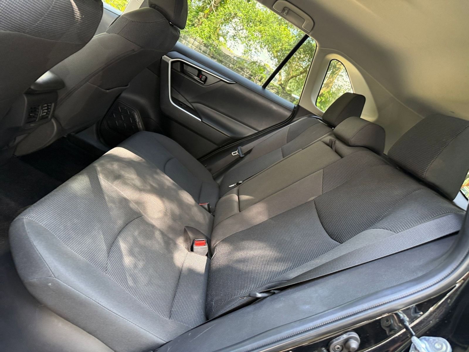 Thumbnail: 2025 Toyota RAV4 - 20