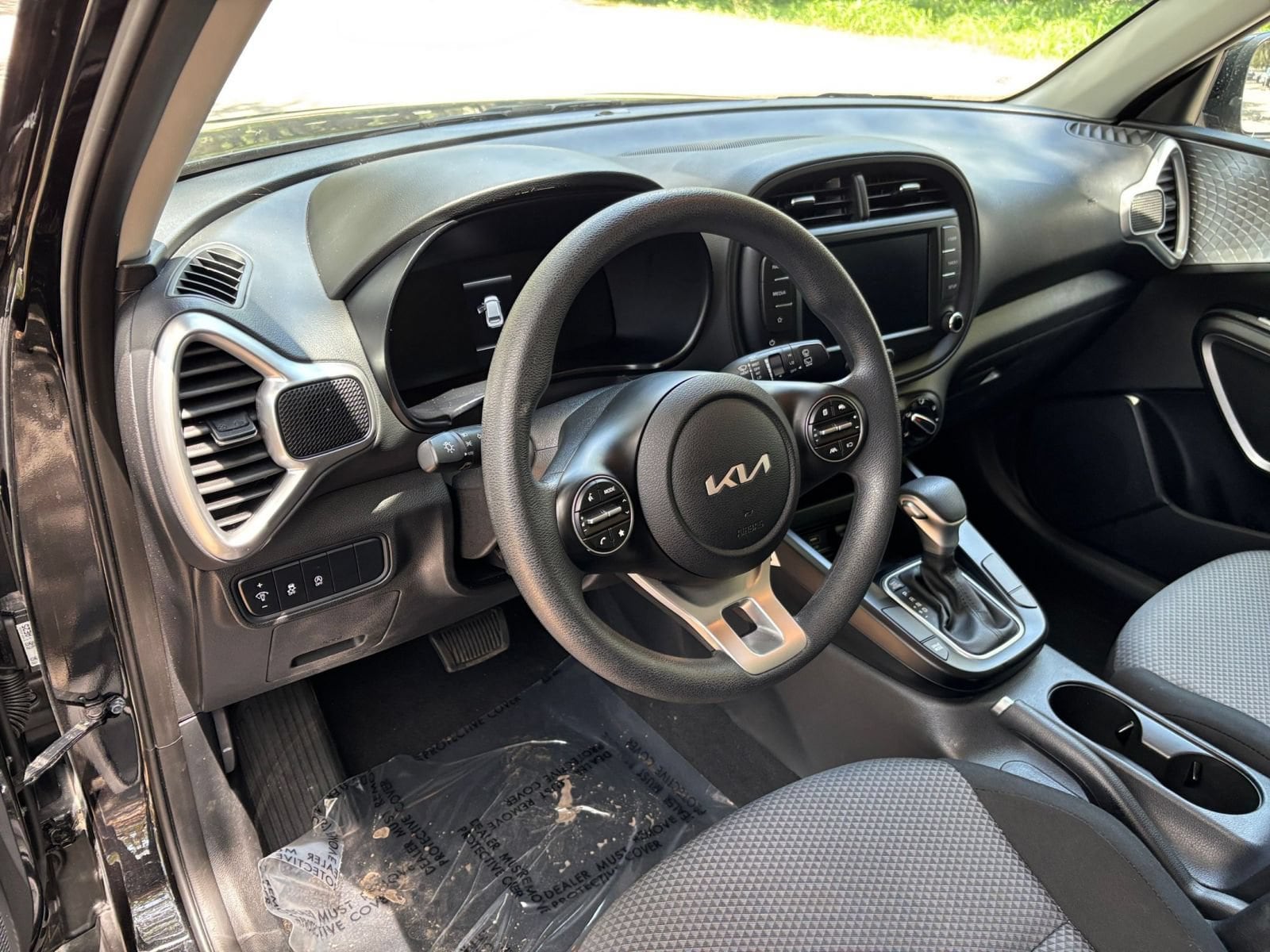 Thumbnail: 2025 Kia Soul - 32