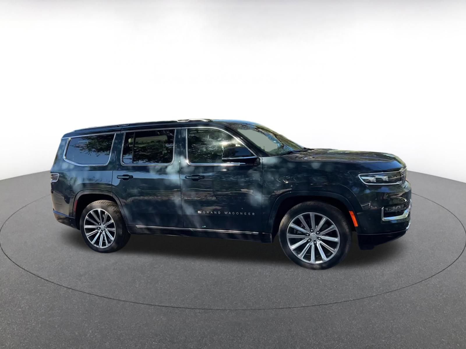 Thumbnail: 2023 Jeep Grand Wagoneer - 2