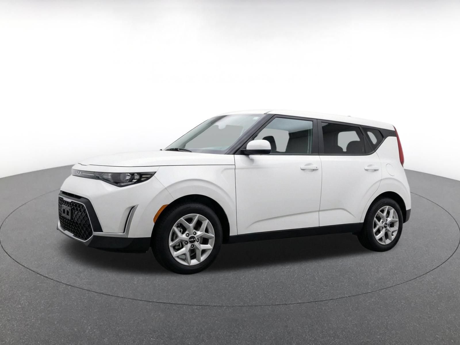 Thumbnail: 2025 Kia Soul - 3