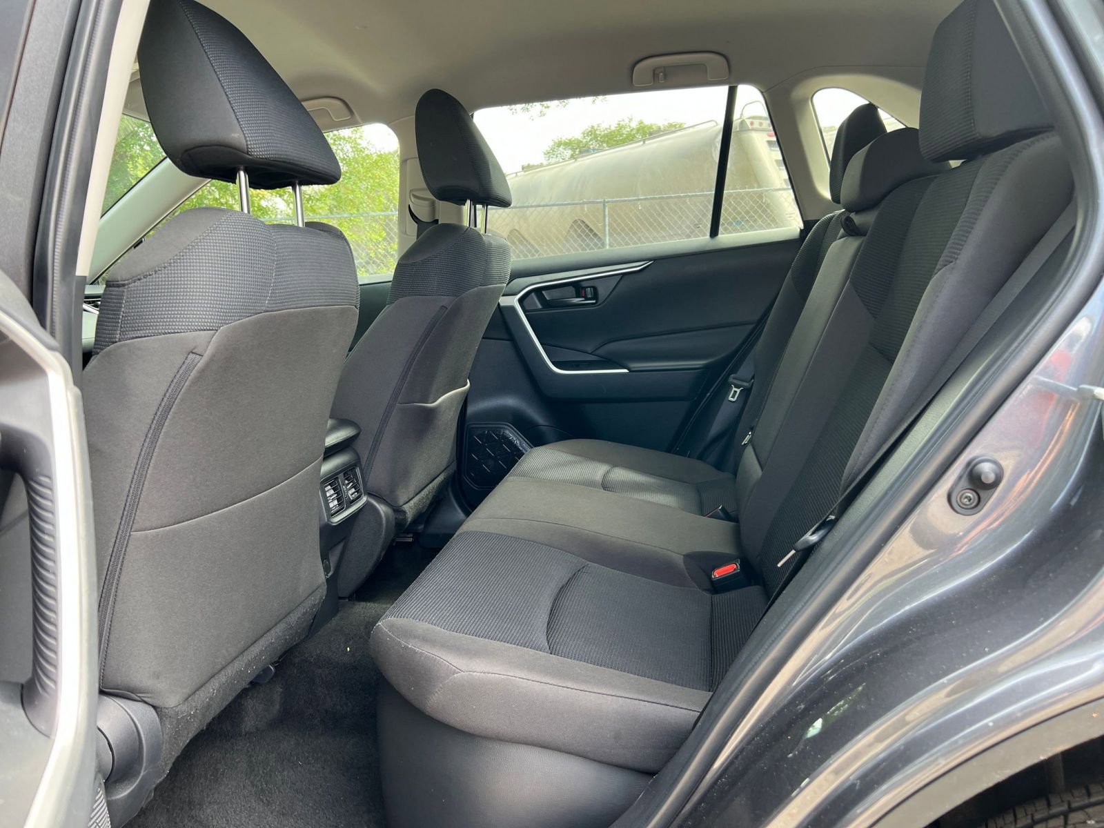 Thumbnail: 2025 Toyota RAV4 - 21