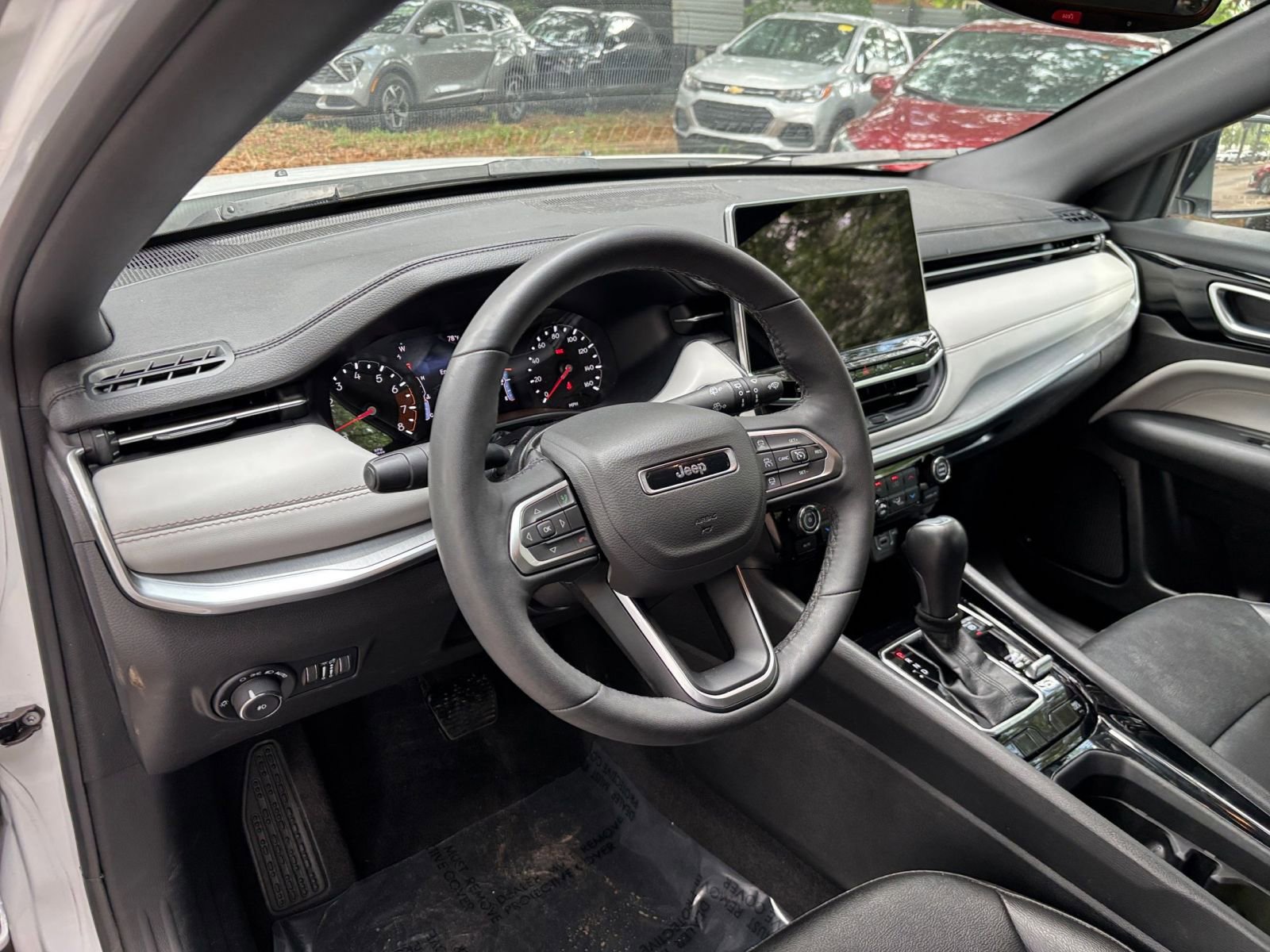 Thumbnail: 2025 Jeep Compass - 34