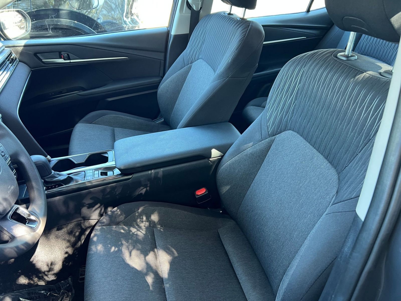 Thumbnail: 2025 Toyota Camry - 30