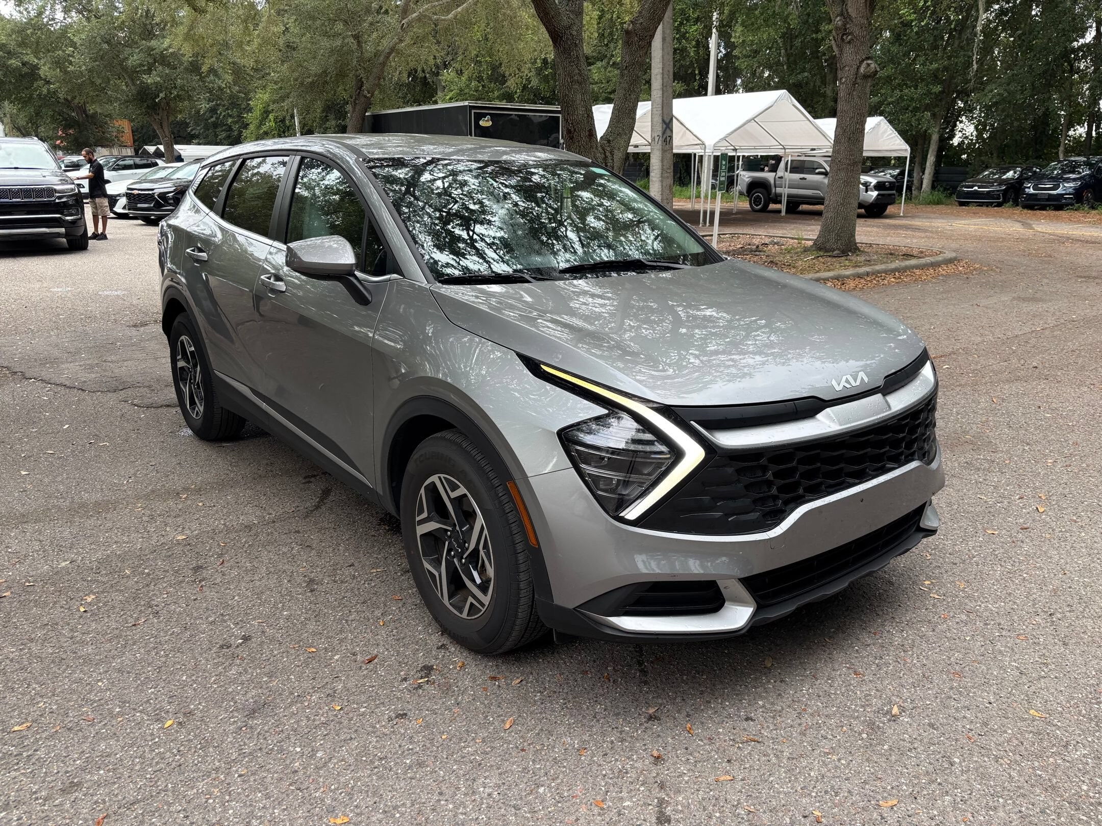 Thumbnail: 2025 Kia Sportage - 12