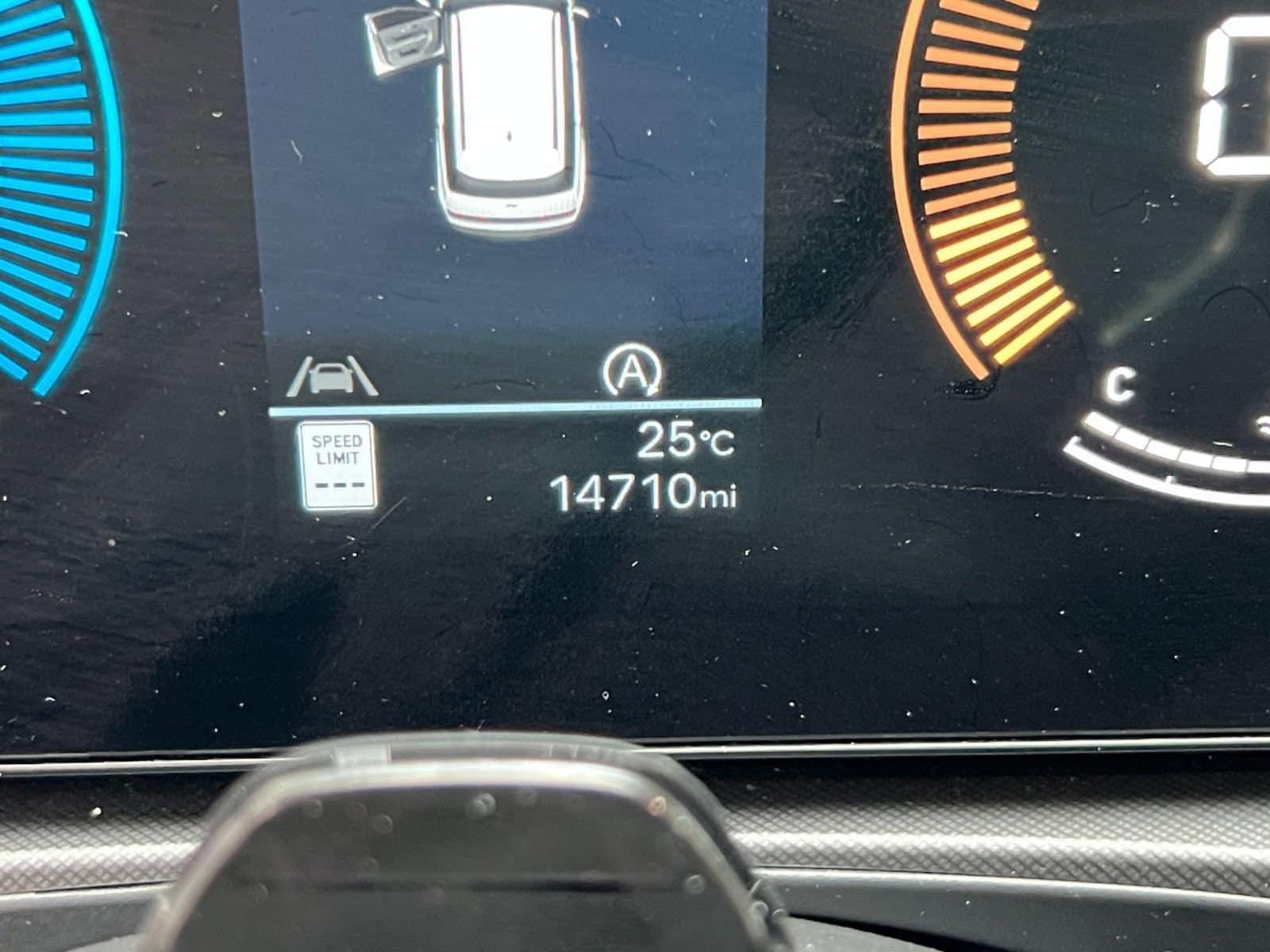 Thumbnail: 2025 Hyundai Santa Fe - 34