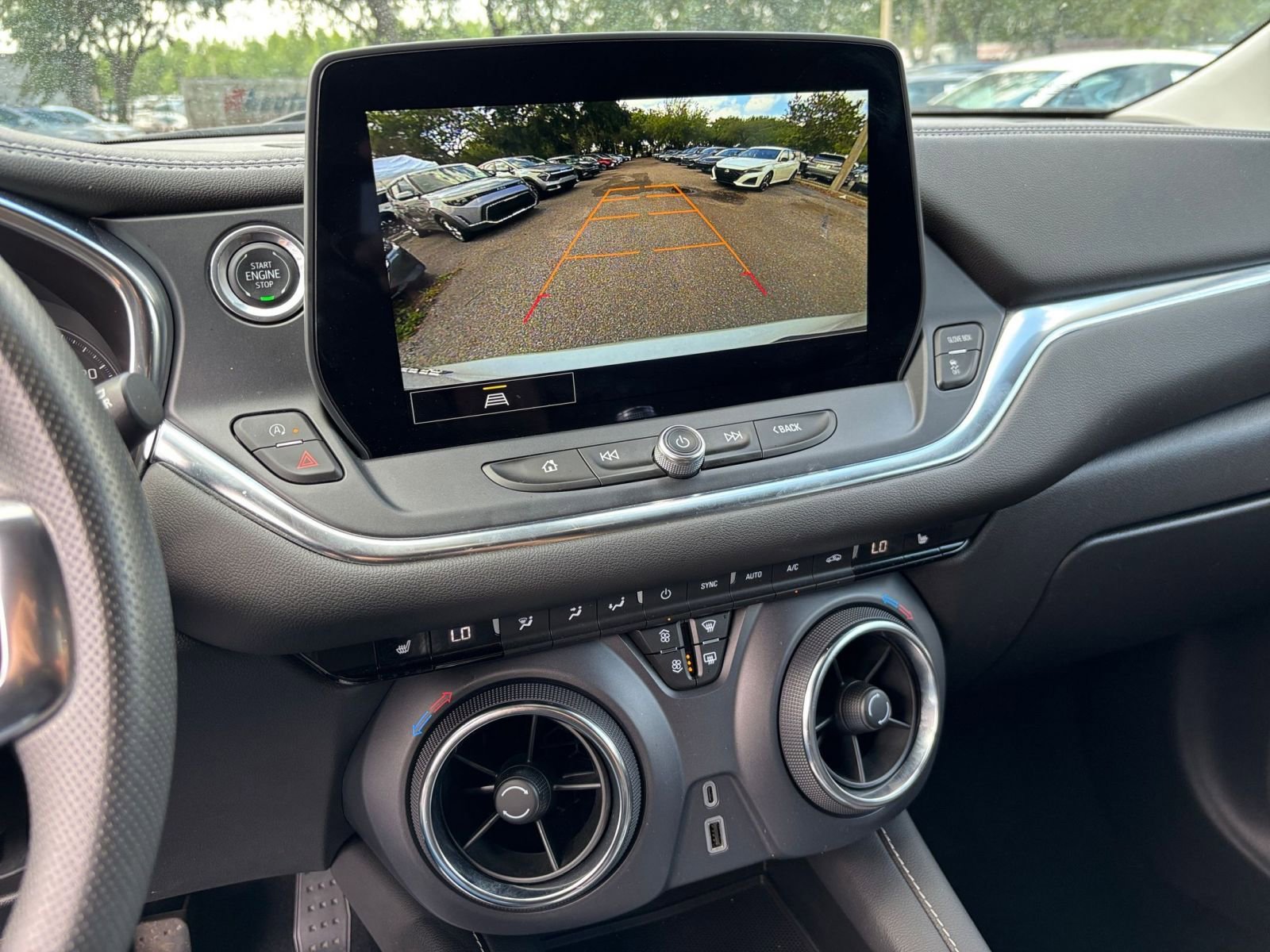 Thumbnail: 2025 Chevrolet Blazer - 17