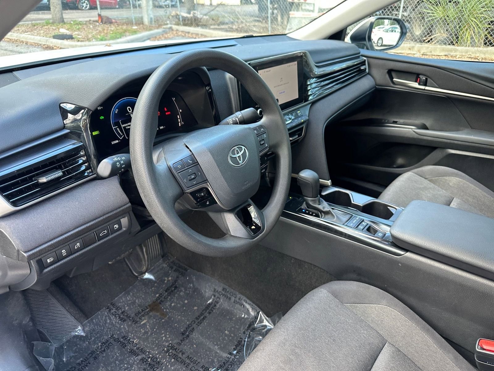 Thumbnail: 2025 Toyota Camry - 28