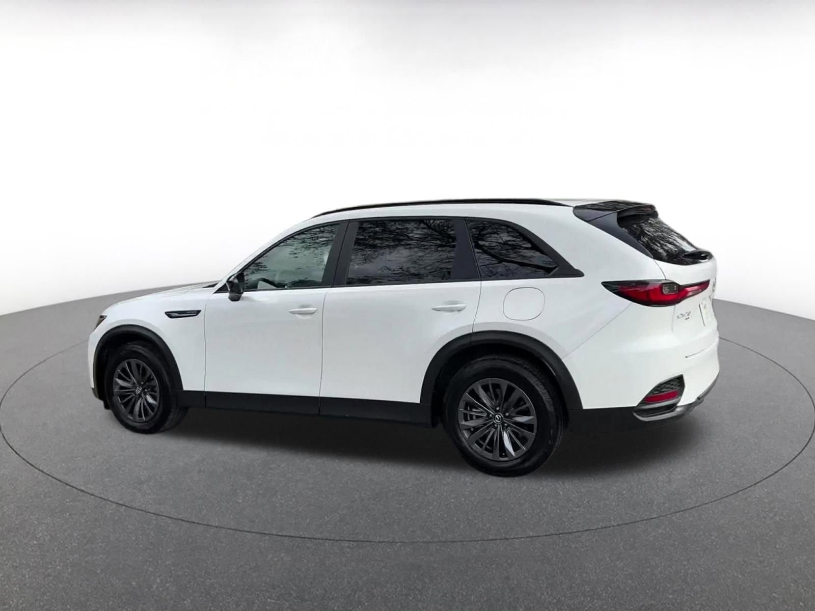 Thumbnail: 2025 Mazda CX-70 - 9