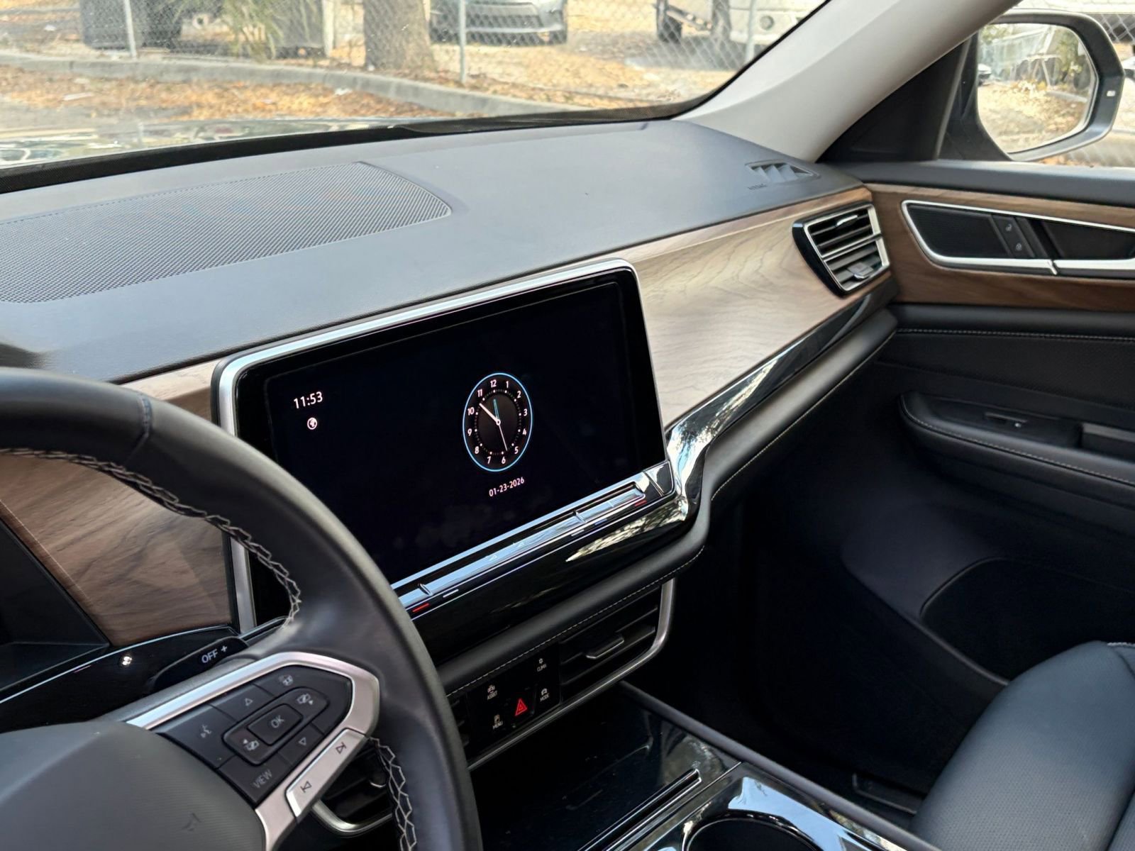 Thumbnail: 2025 Volkswagen Atlas - 34