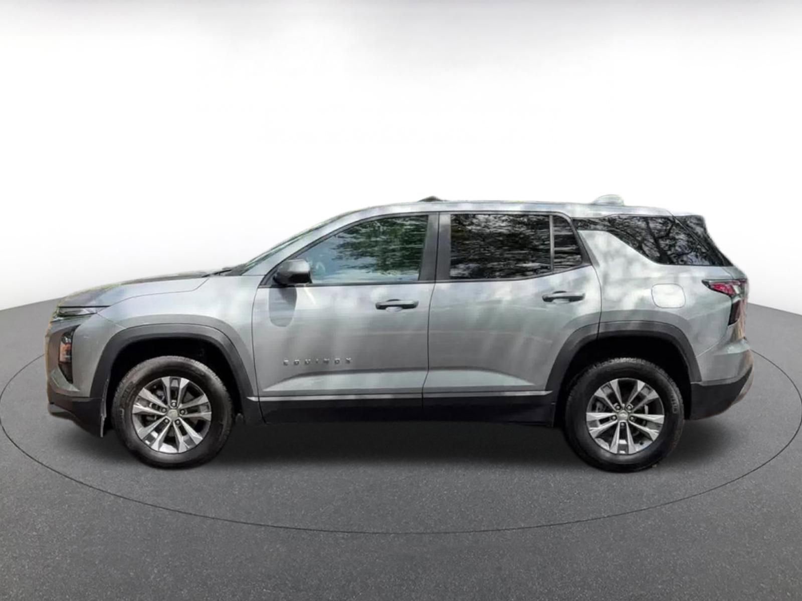 Thumbnail: 2025 Chevrolet Equinox - 9