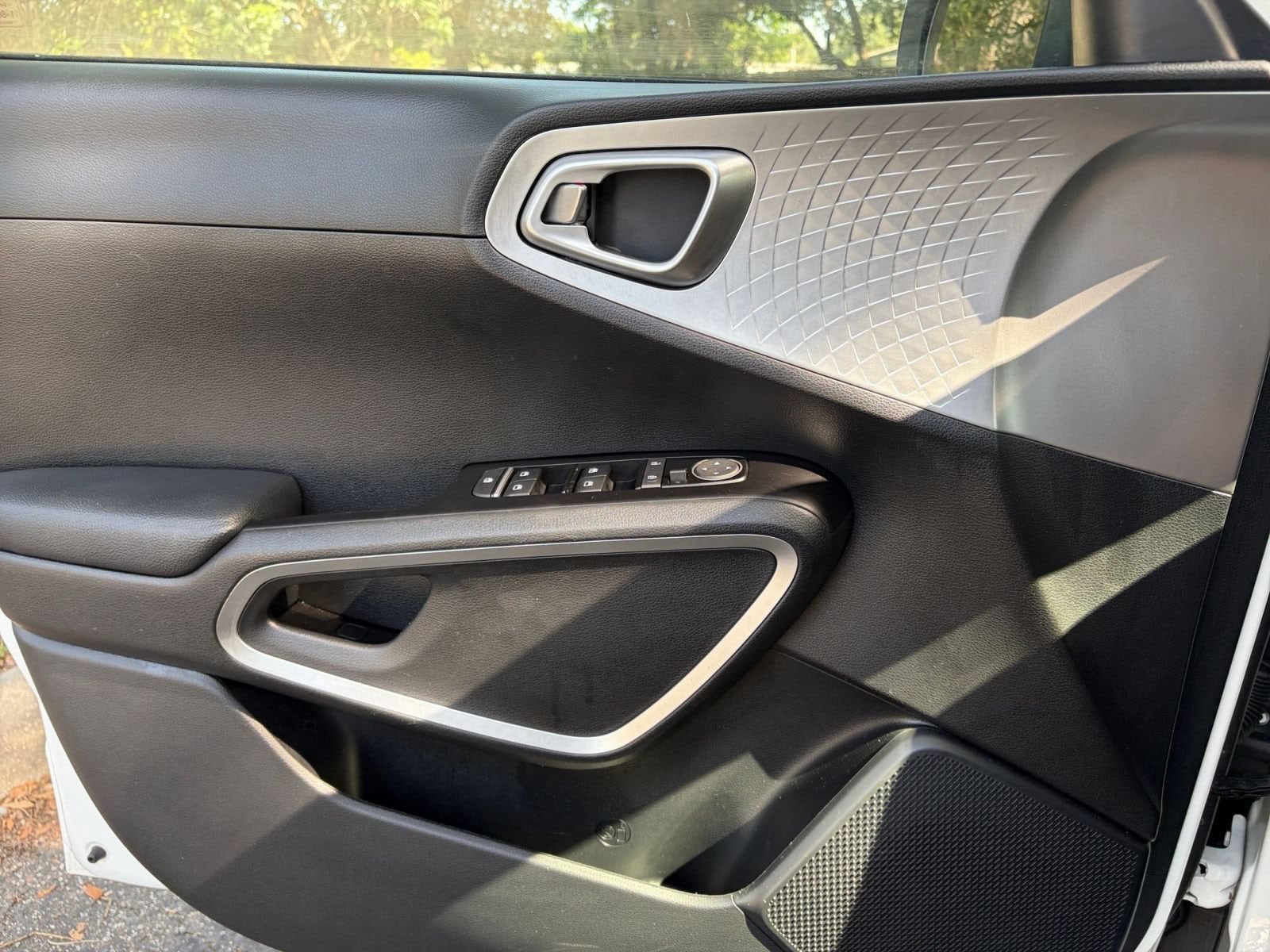 Thumbnail: 2025 Kia Soul - 18