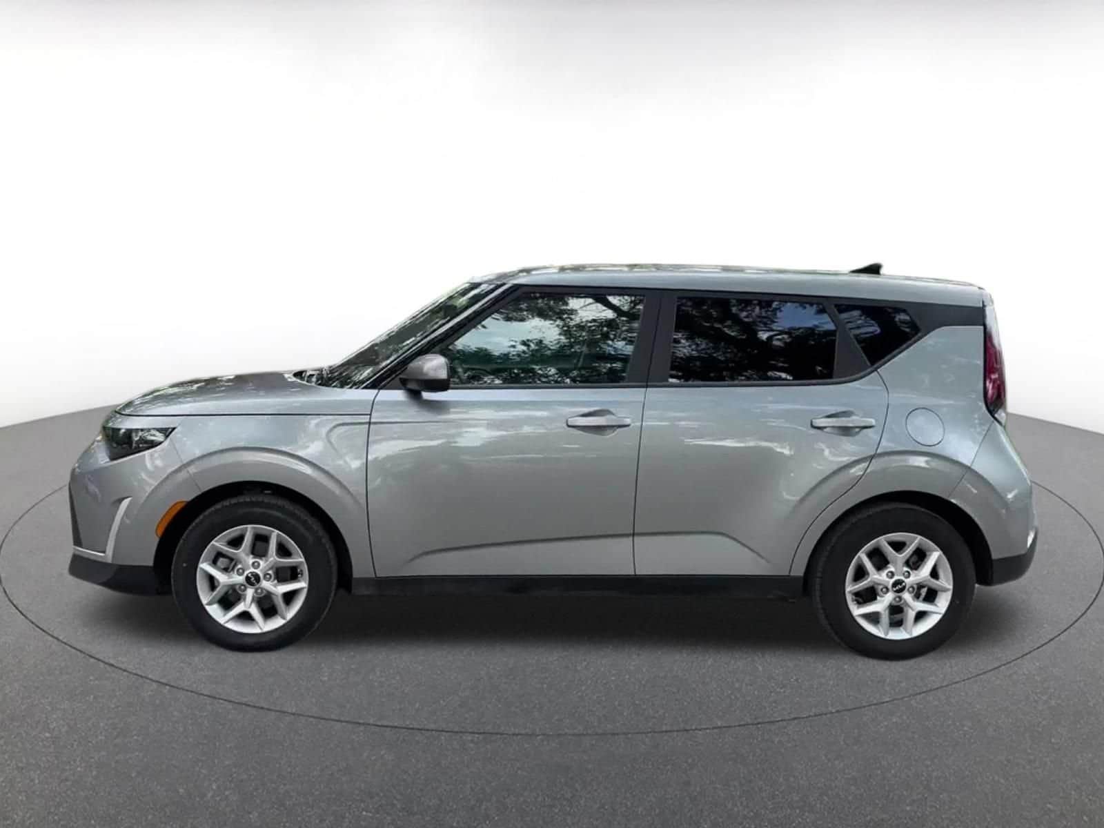Thumbnail: 2025 Kia Soul - 8