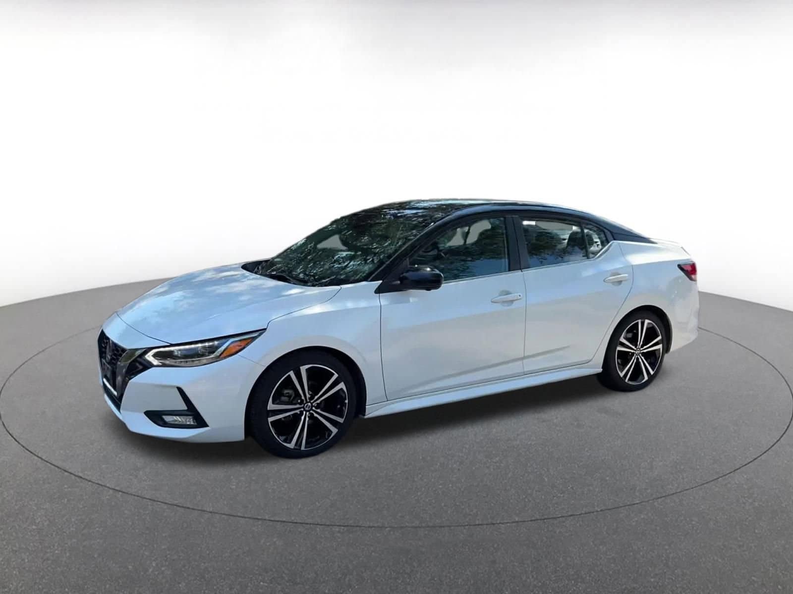 Thumbnail: 2021 Nissan Sentra - 11
