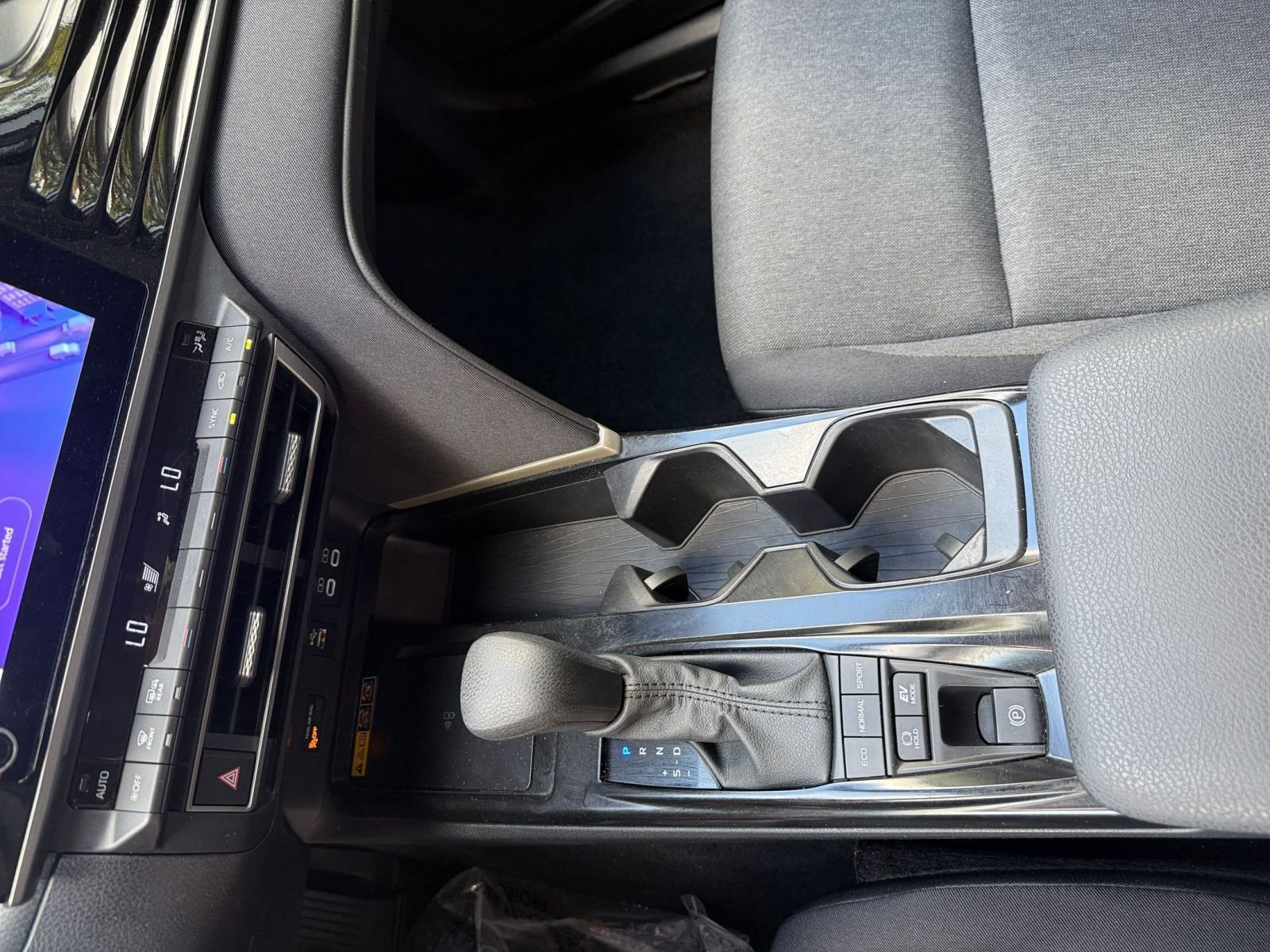 Thumbnail: 2025 Toyota Camry - 35